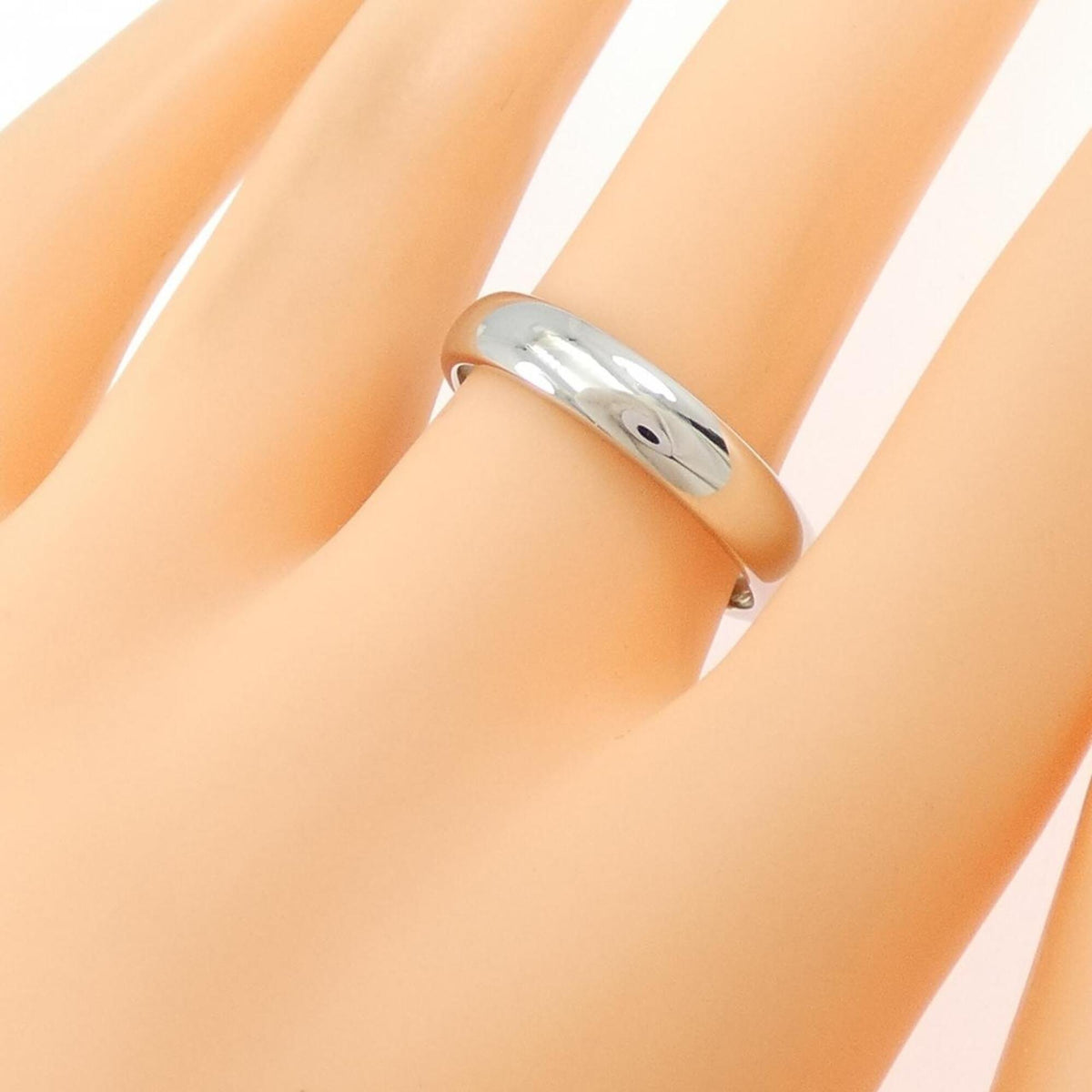 Tiffany Platinum 950 Band Ring (Pre-Owned)
