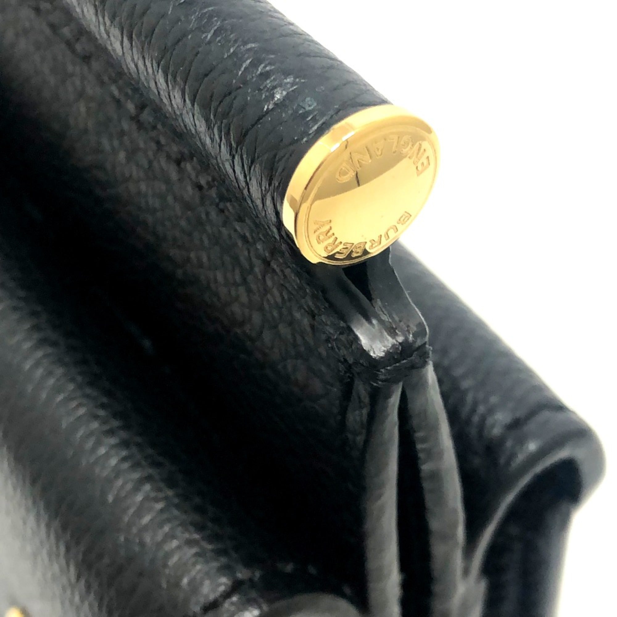 Burberry Black Leather Handbag (Pre-Owned)