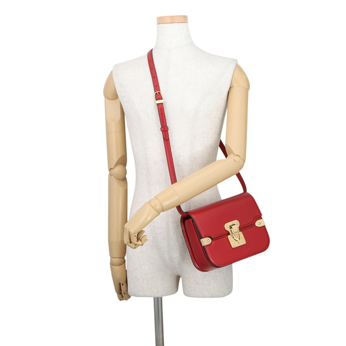 Louis Vuitton Red Color Exotic Leather Handbag Shoulder Bag (Pre-Owned)