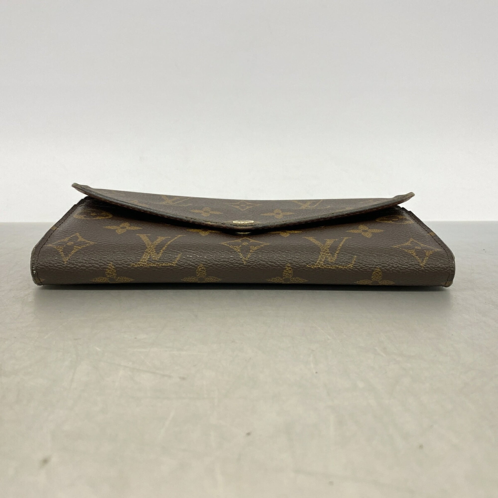 Louis Vuitton Brown Long Wallet (Bi-Fold) (Pre-Owned)