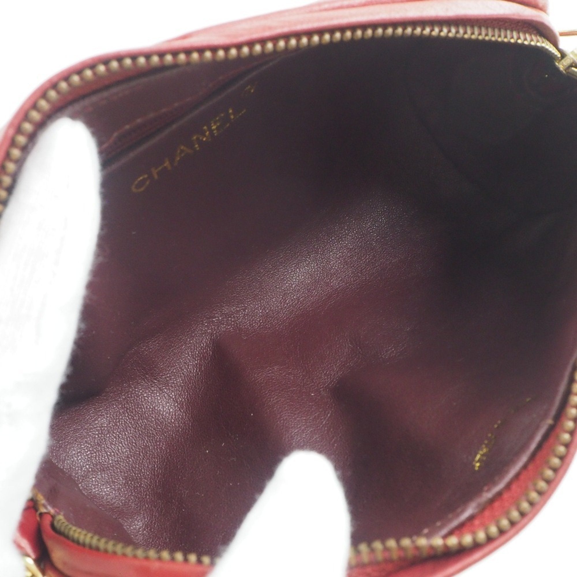 Chanel Matelasse Gold Red Color Shoulder Bag (Pre-Owned)