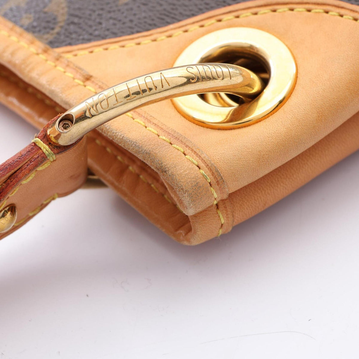 Louis Vuitton Monogram Brown Coated Canvas Leather Handbag Shoulder Bag (Pre-Owned)