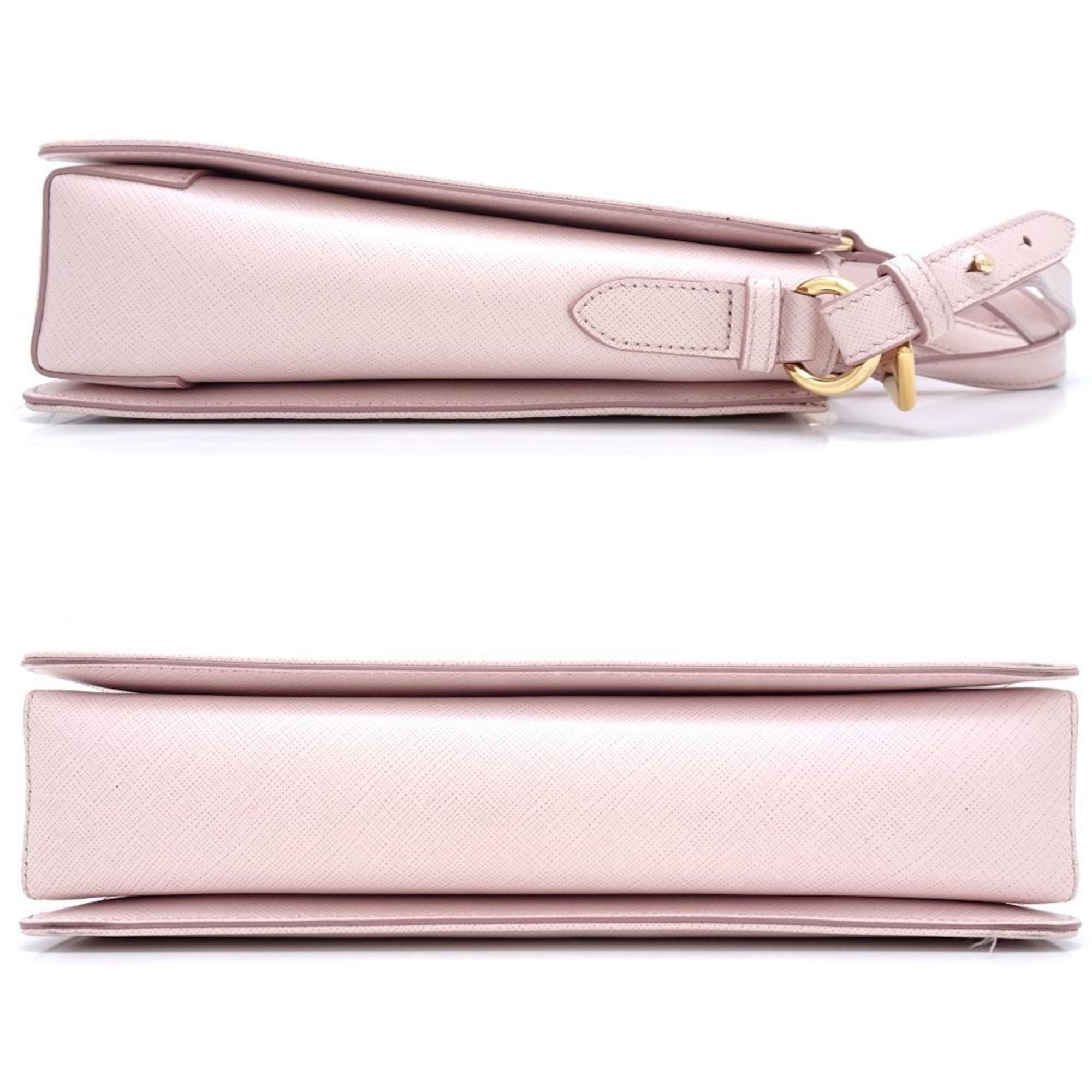 Salvatore Ferragamo Pink Leather Handbag (Pre-Owned)