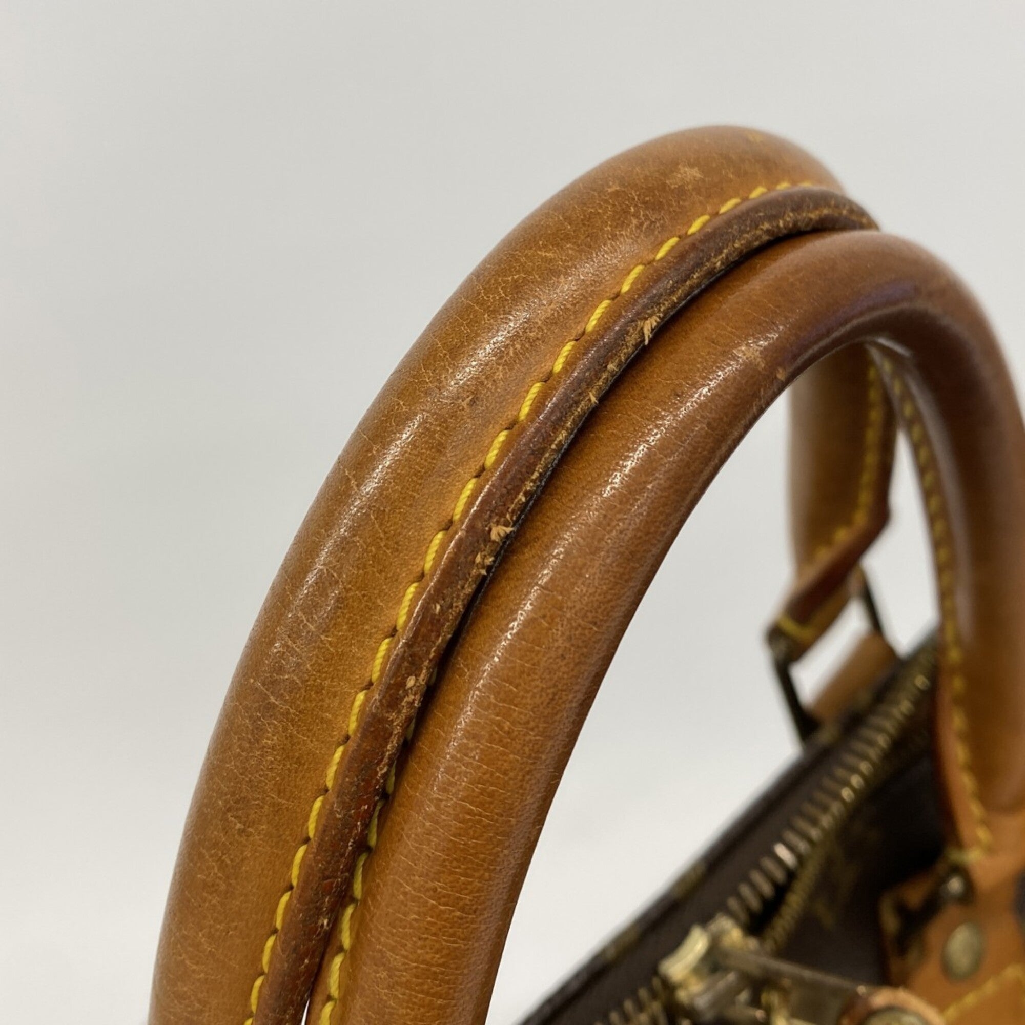 Louis Vuitton Brown Handbag (Pre-Owned)