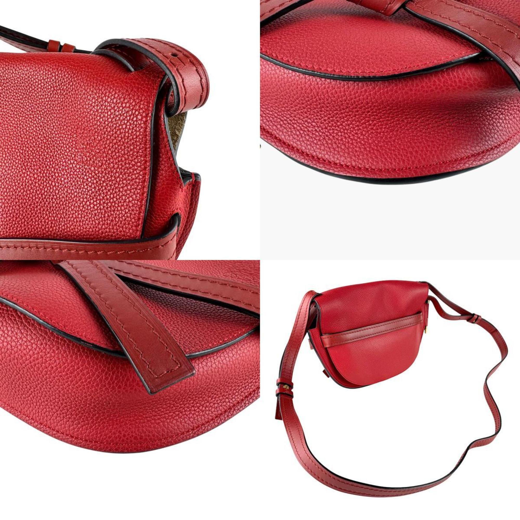 Loewe Red Color Leather Shoulder Bag (Pre-Owned)