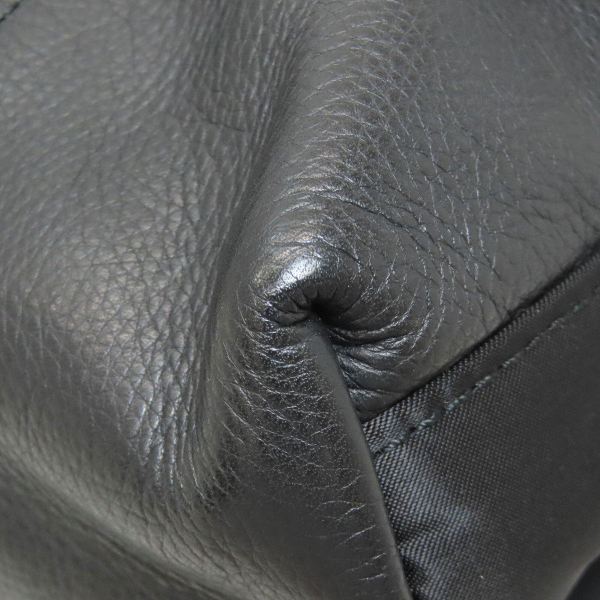Burberry Black Nylon Shoulder Bag (Pre-Owned)