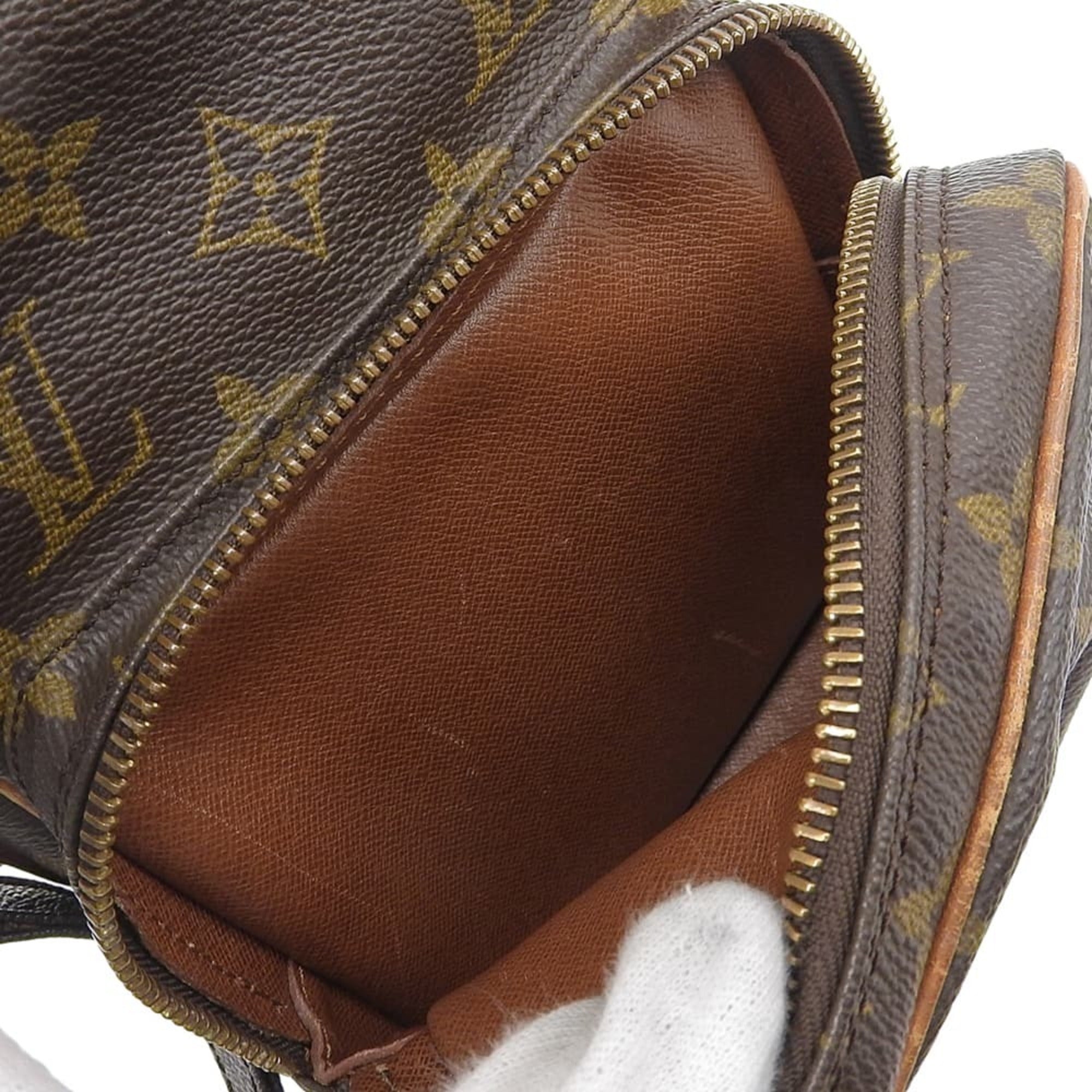 Louis Vuitton Monogram Monogram Pvc Shoulder Bag (Pre-Owned)