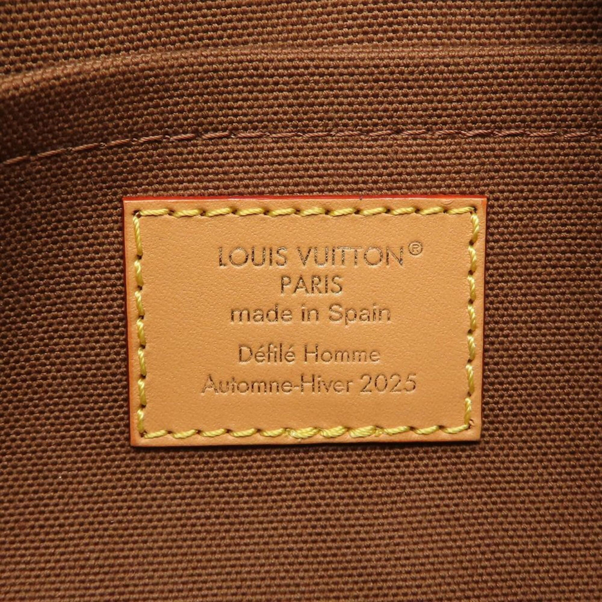 Louis Vuitton Brown Monogram Monogram Shoulder Bag (Pre-Owned)