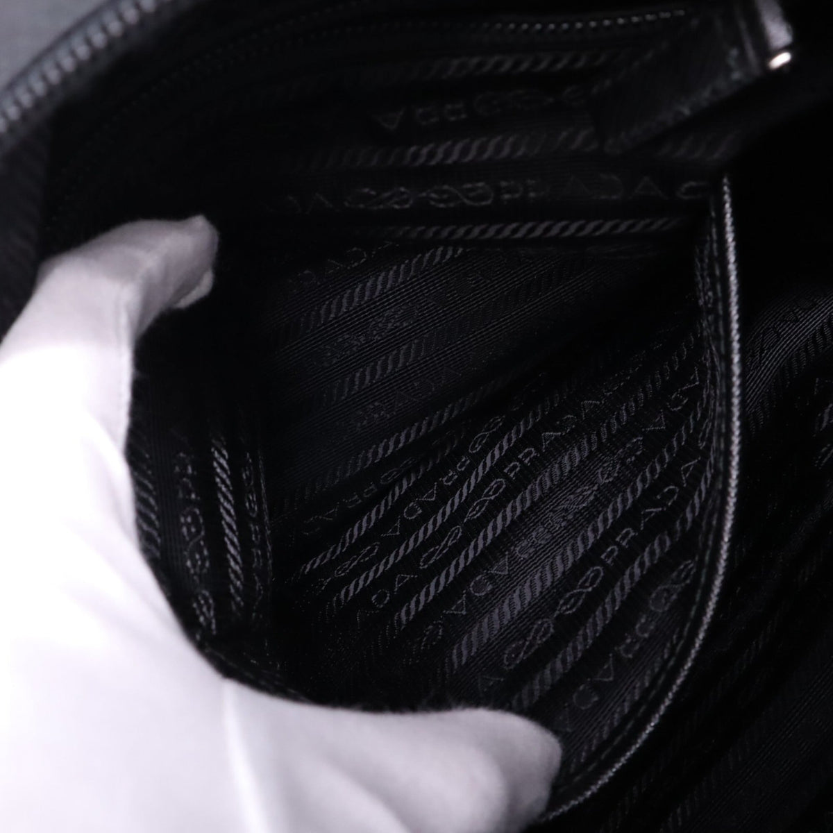 Prada Saffiano Black Nylon Saffiano Shoulder Bag (Pre-Owned)