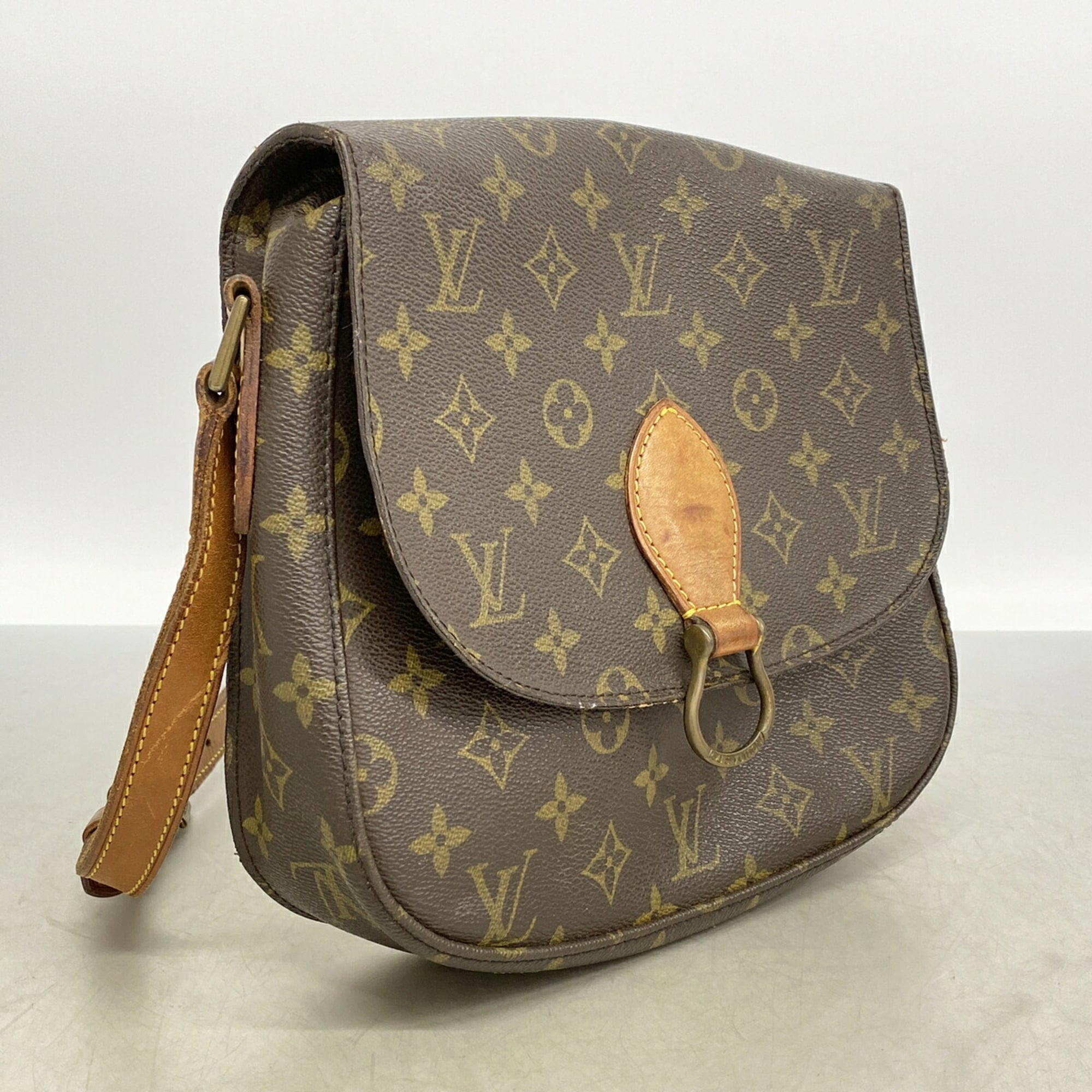 Louis Vuitton Brown Shoulder Bag (Pre-Owned)