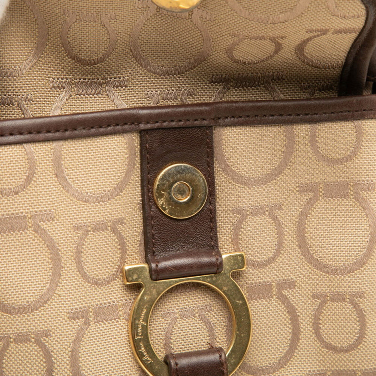 Salvatore Ferragamo Gancini Beige Canvas Leather Shoulder Bag (Pre-Owned)