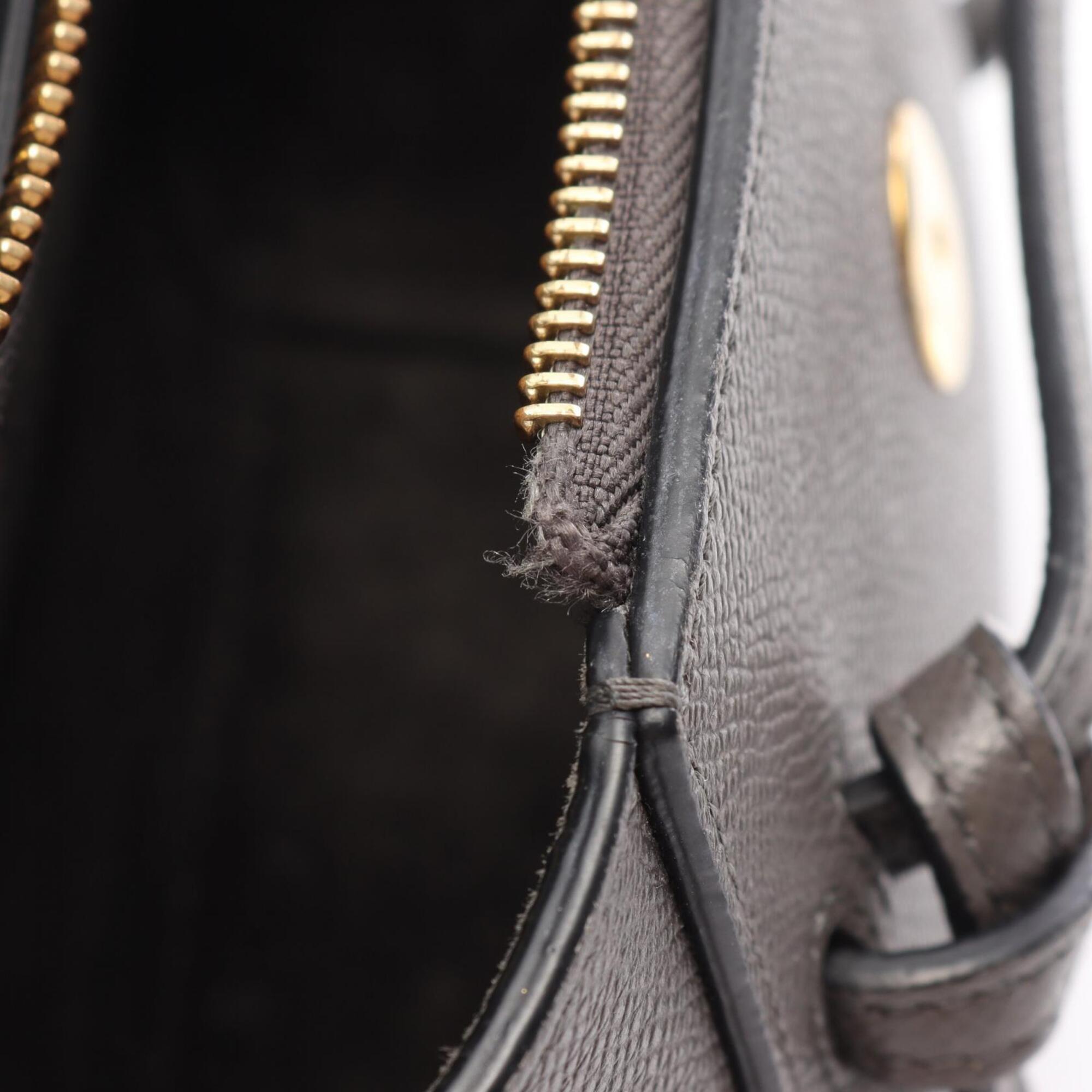 Celine Gray Leather Handbag (Pre-Owned)