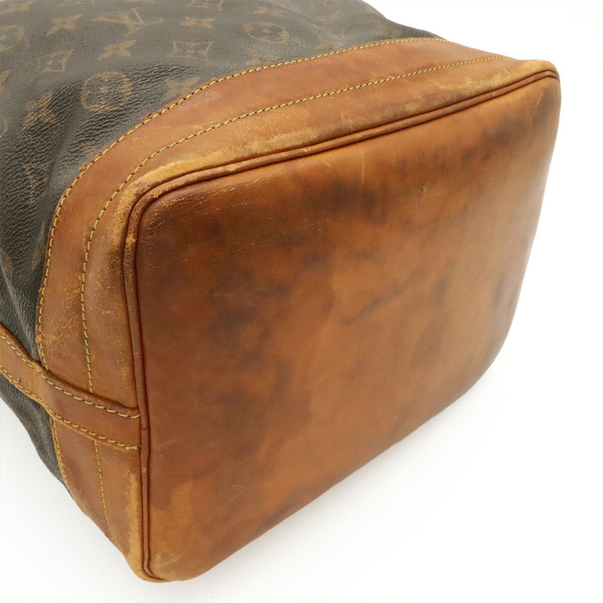Louis Vuitton Brown Monogram White Monogram Shoulder Bag (Pre-Owned)