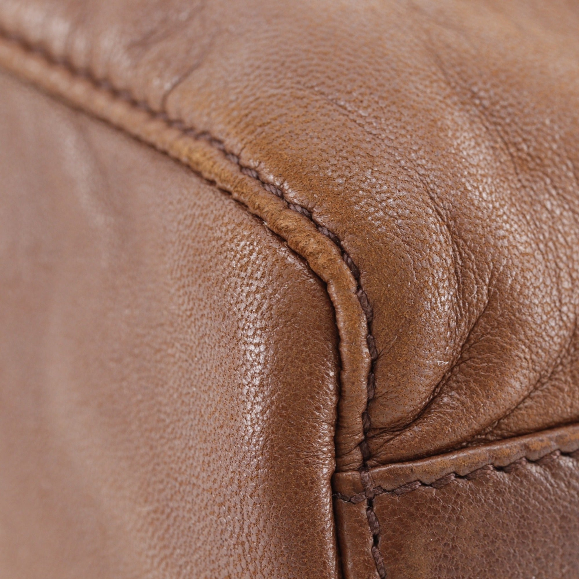 Prada Brown Leather Handbag (Pre-Owned)