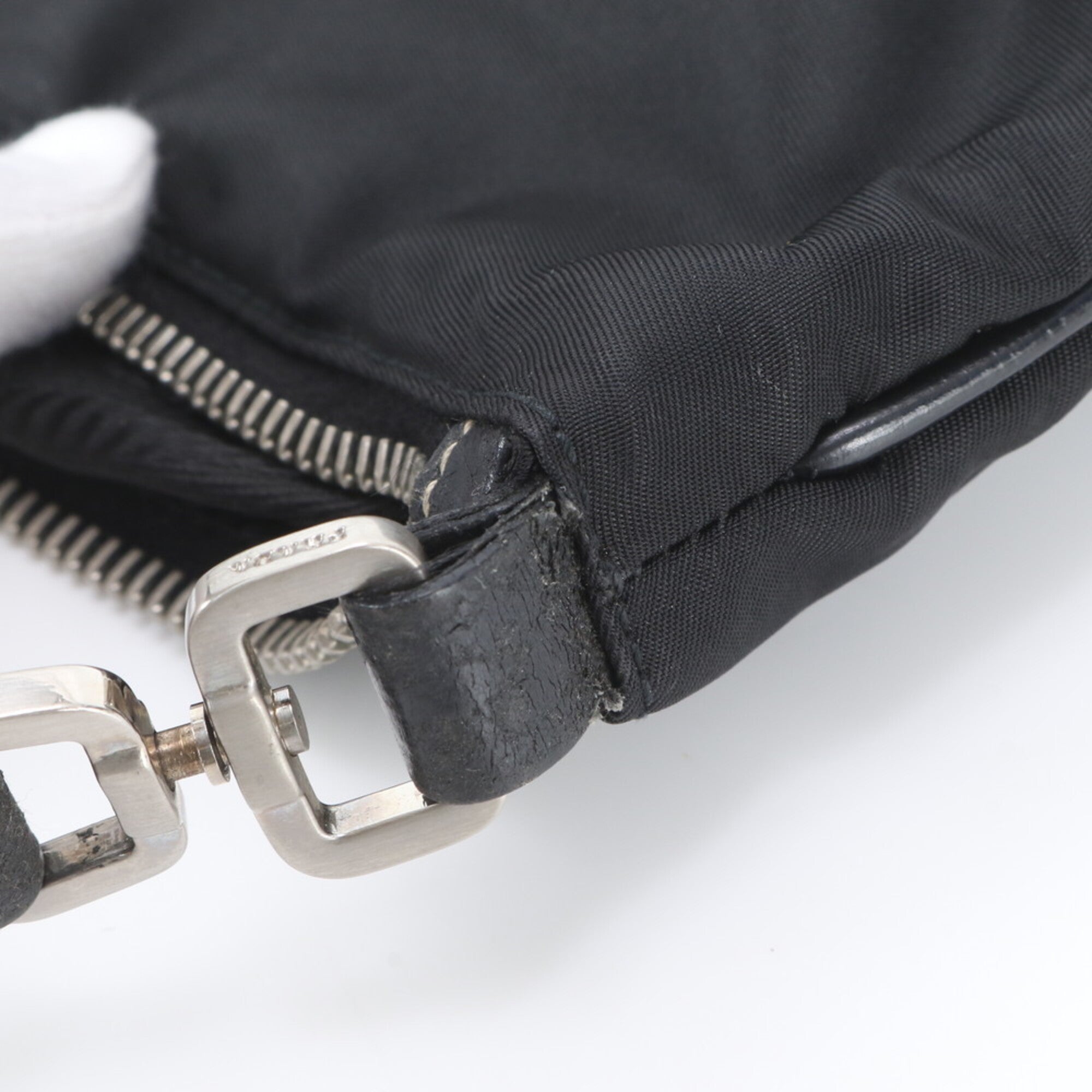 Prada Black Messenger Bag Shoulder Bag (Pre-Owned)