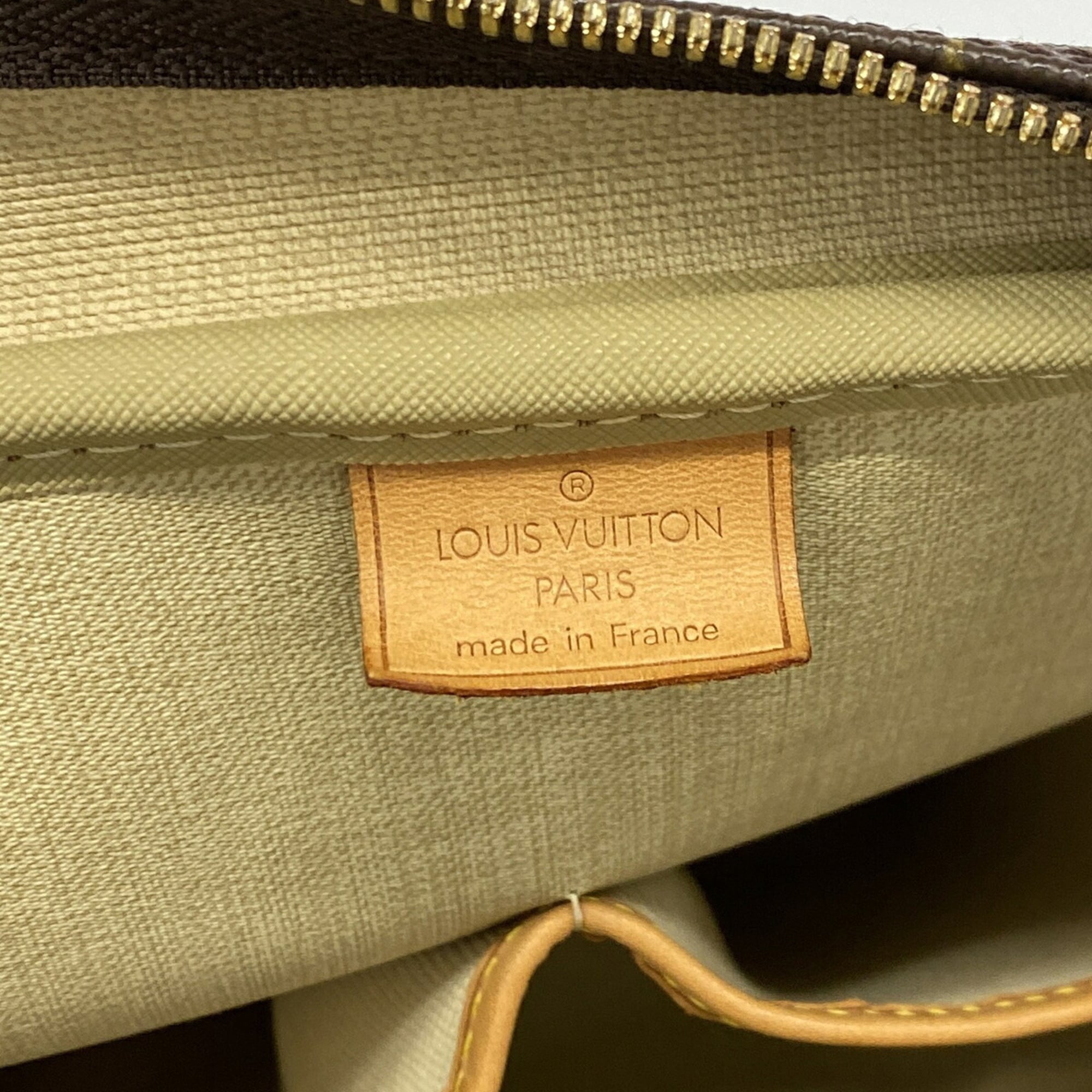 Louis Vuitton Brown Handbag (Pre-Owned)