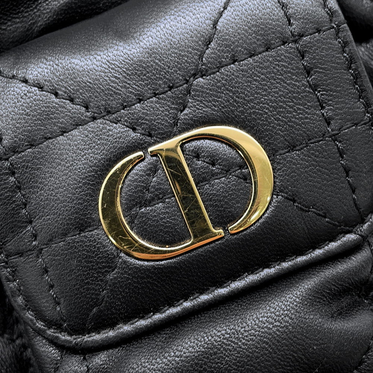 Christian Dior Black Leather Handbag (Pre-Owned)