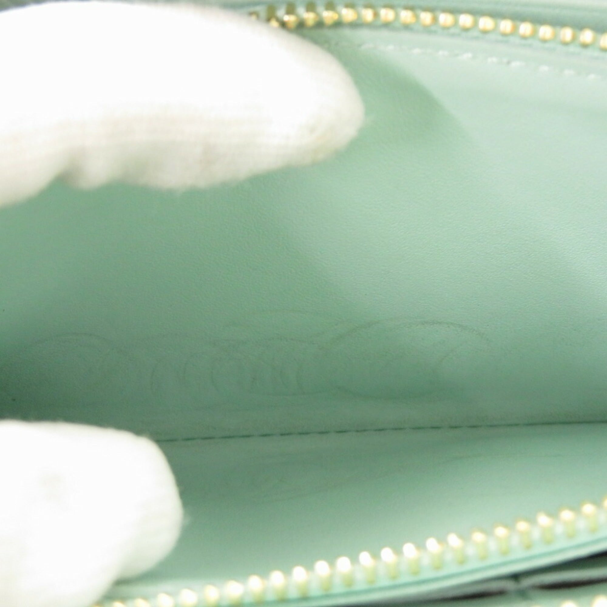 Louis Vuitton Leather Long Wallet (Bi-Fold) (Pre-Owned)