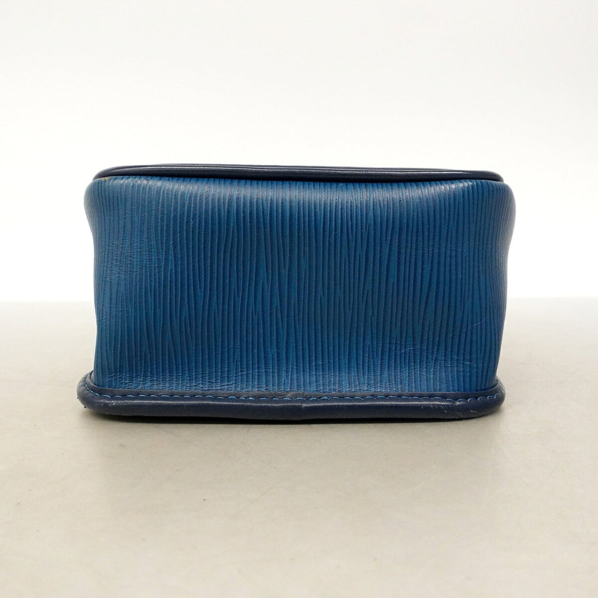 Louis Vuitton Navy Shoulder Bag (Pre-Owned)