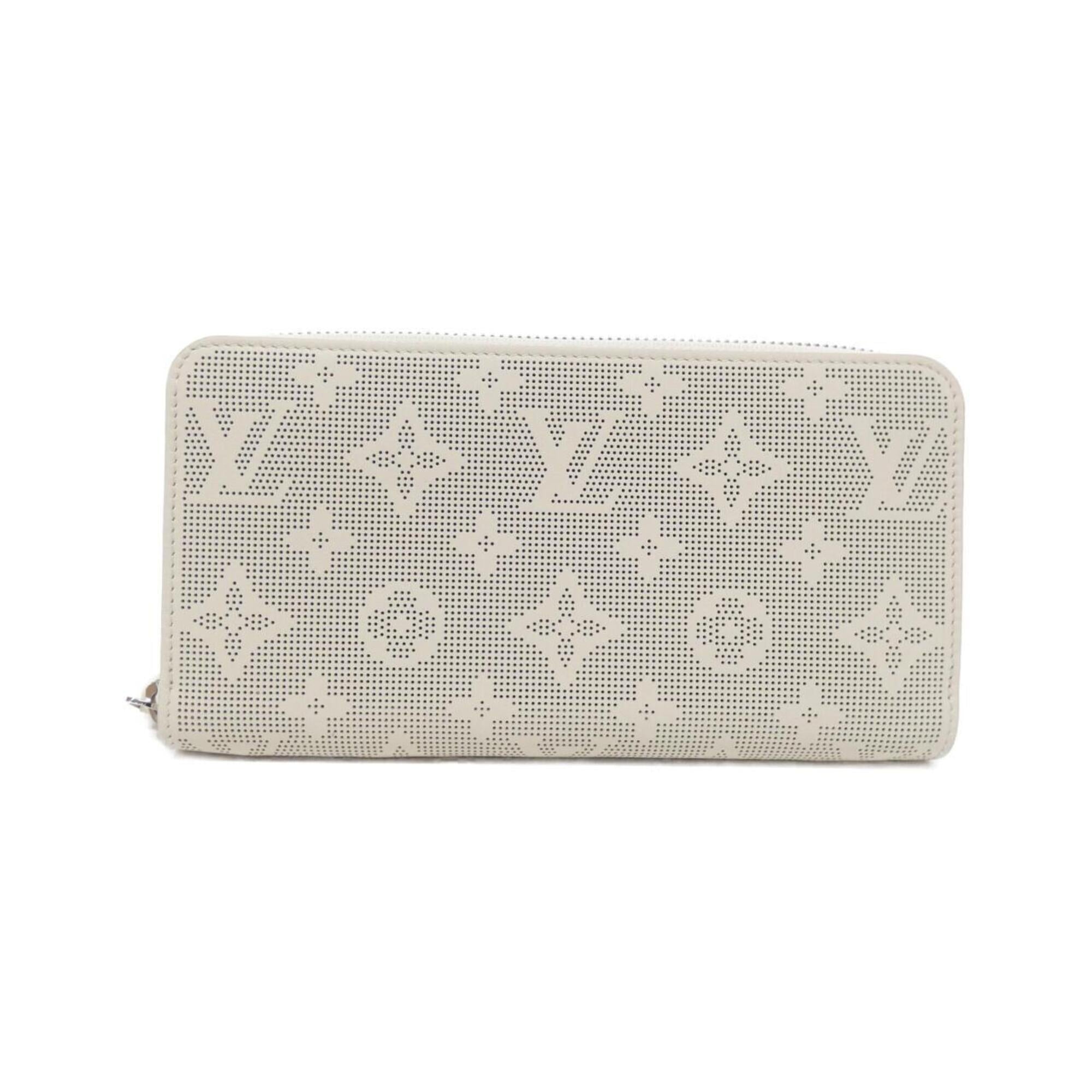 Louis Vuitton Beige Leather Long Wallet (Bi-Fold) (Pre-Owned)