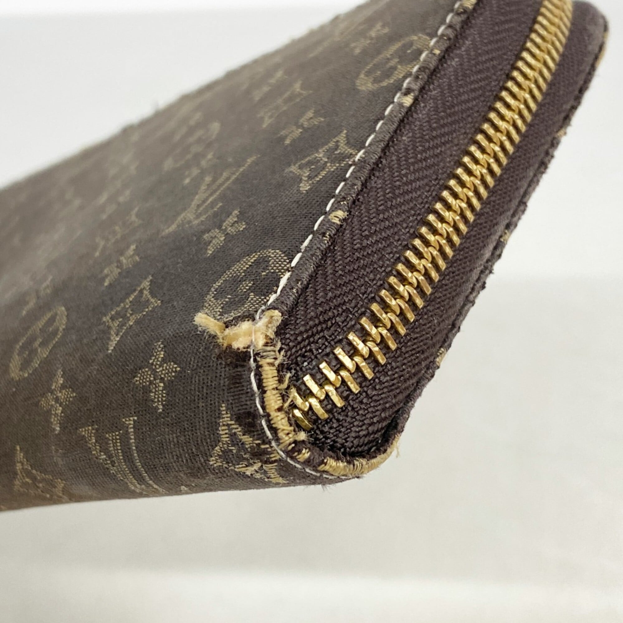 Louis Vuitton Ebene Long Wallet (Bi-Fold) (Pre-Owned)