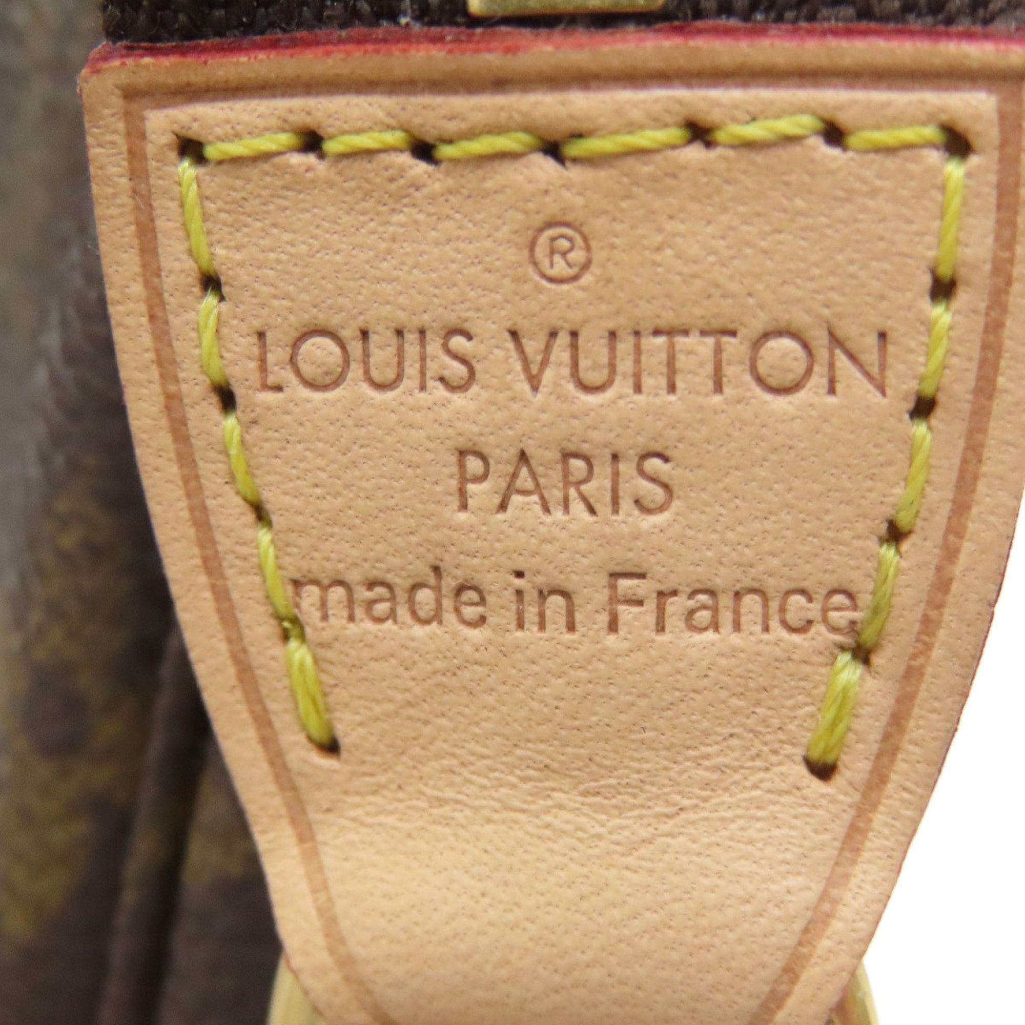 Louis Vuitton Brown Monogram Monogram Pouch (Pre-Owned)