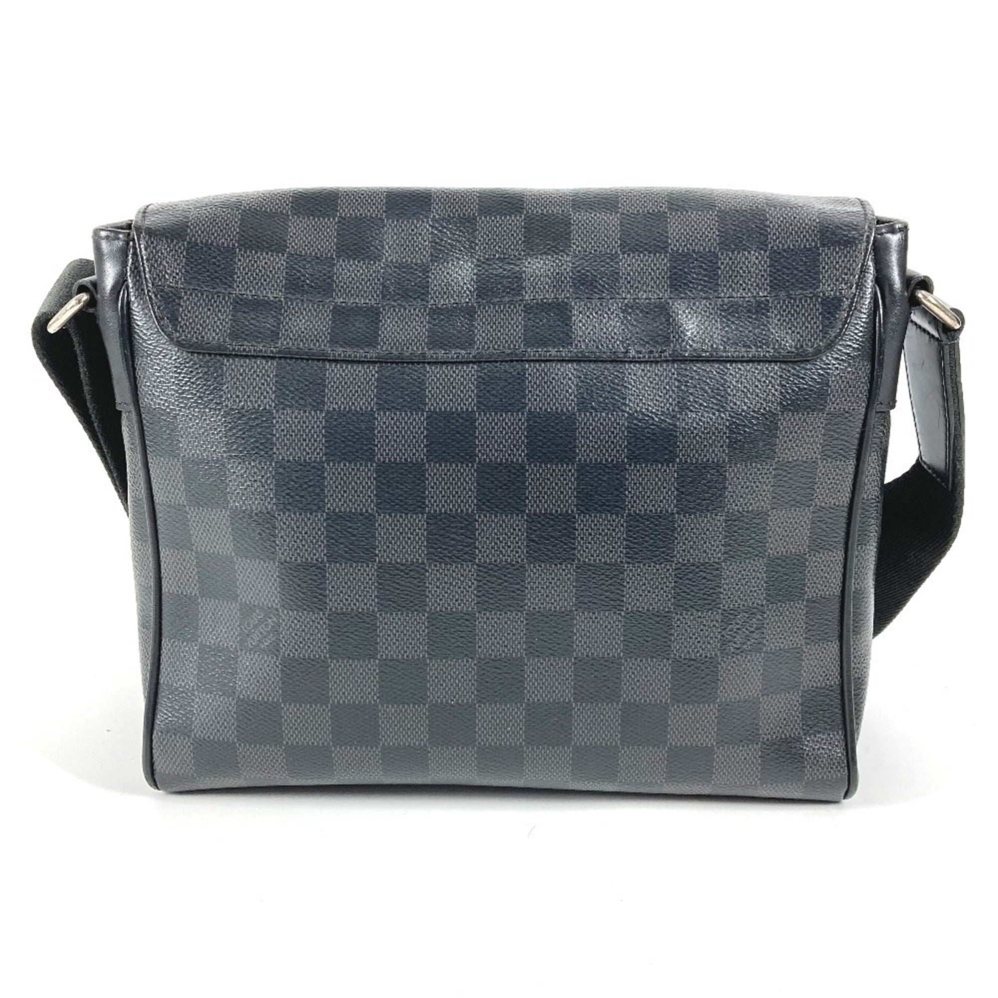 Louis Vuitton Damier Graphite Black Damier Graphite Shoulder Bag (Pre-Owned)