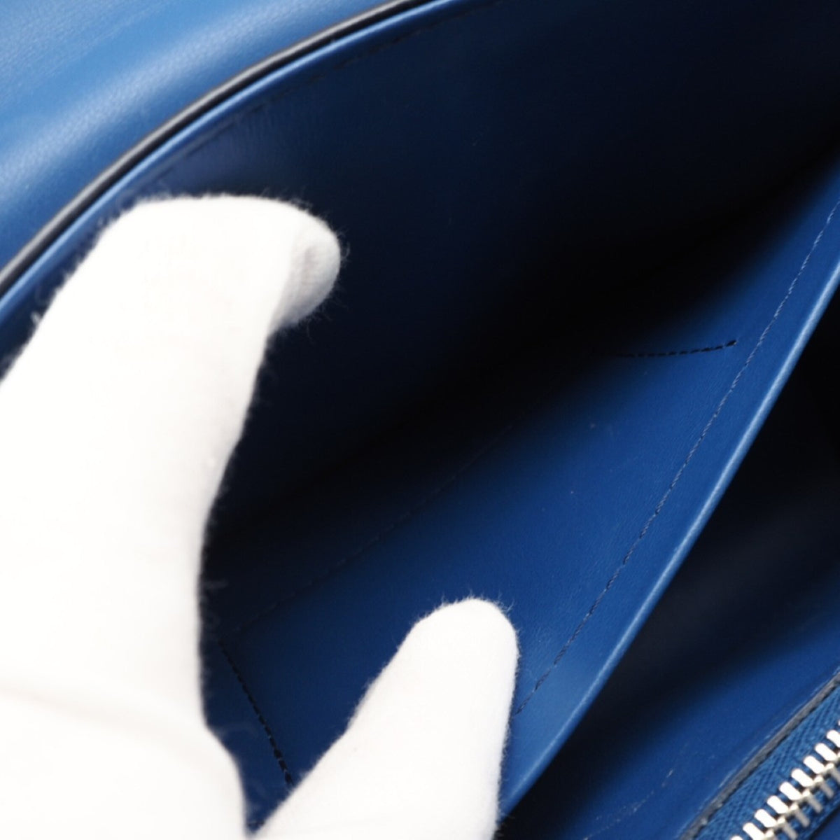 Louis Vuitton Blue White Shoulder Bag (Pre-Owned)