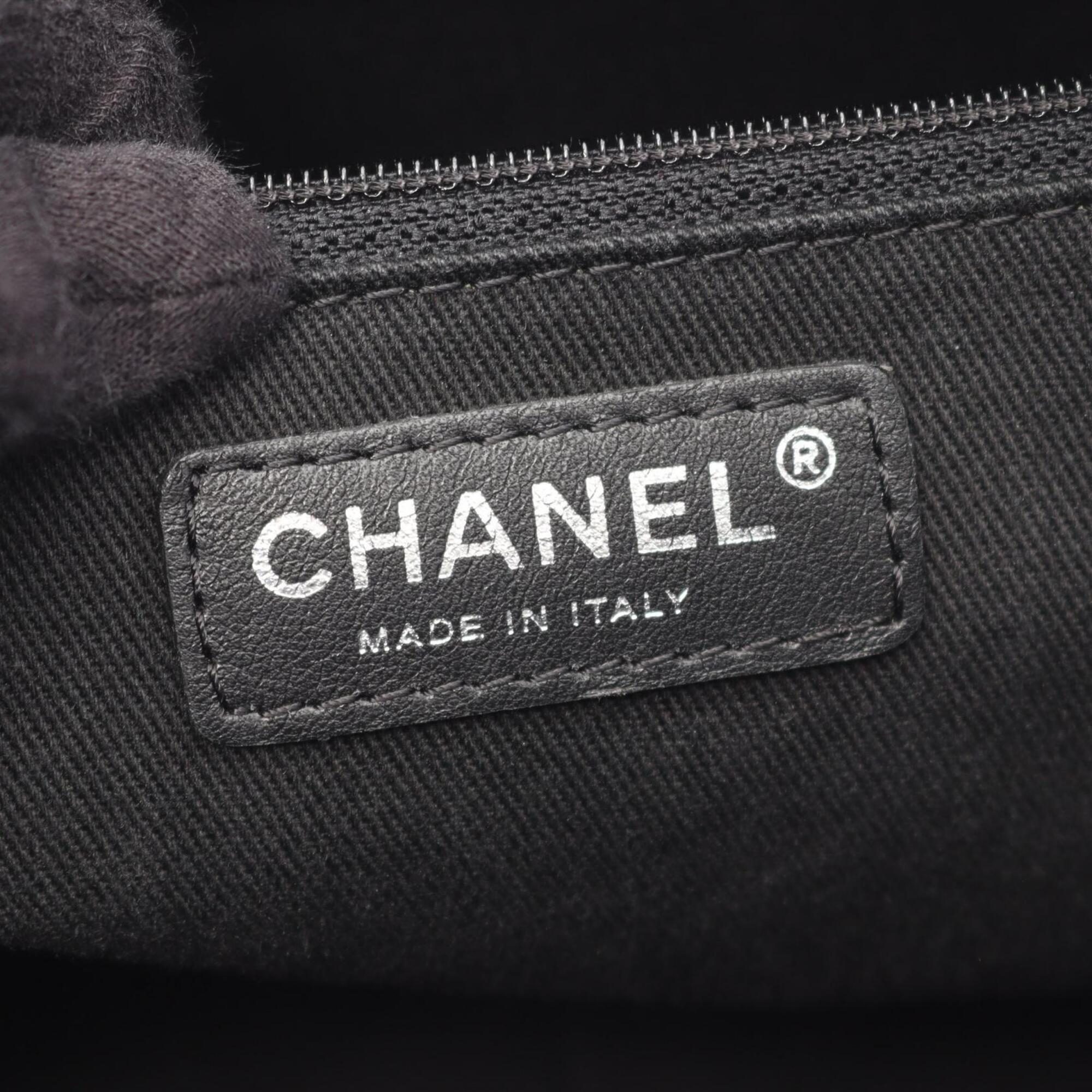 Chanel Black Nylon Leather Handbag Tote Bag (Pre-Owned)
