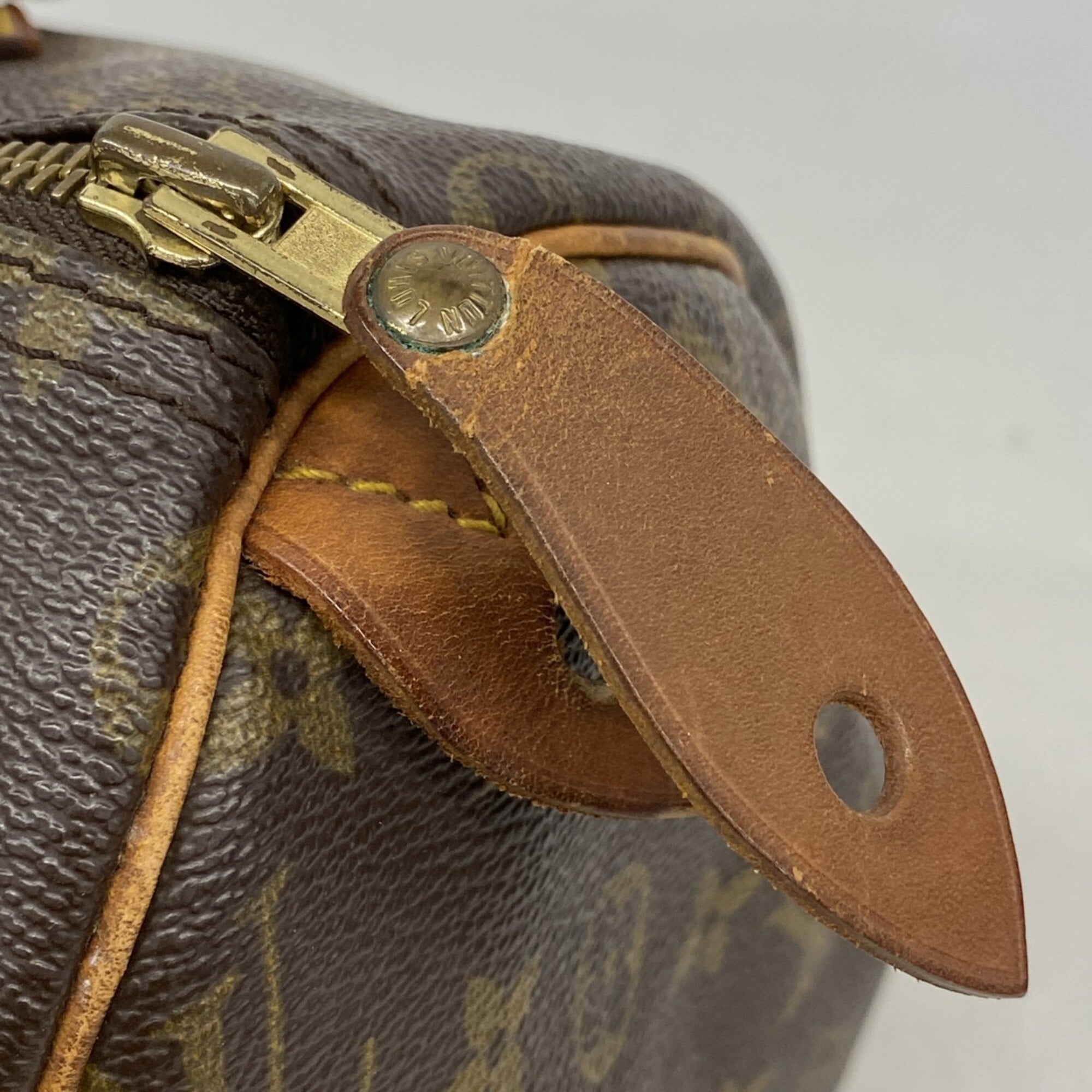 Louis Vuitton Brown Handbag (Pre-Owned)
