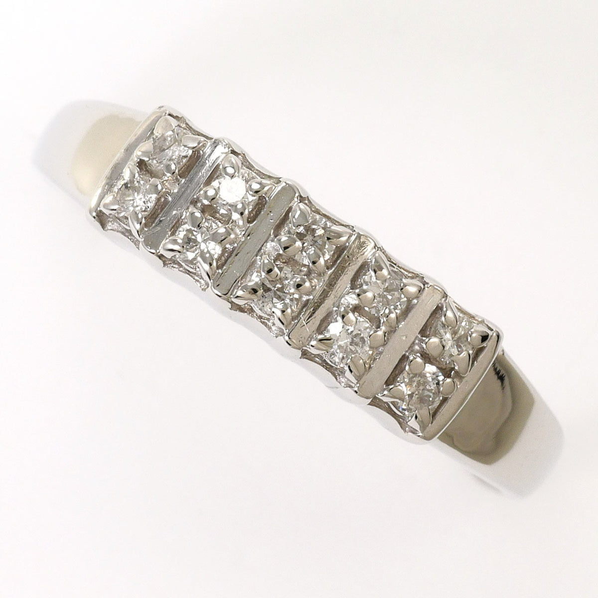 Unbranded Platinum Platinum 900 Band Ring (Pre-Owned)