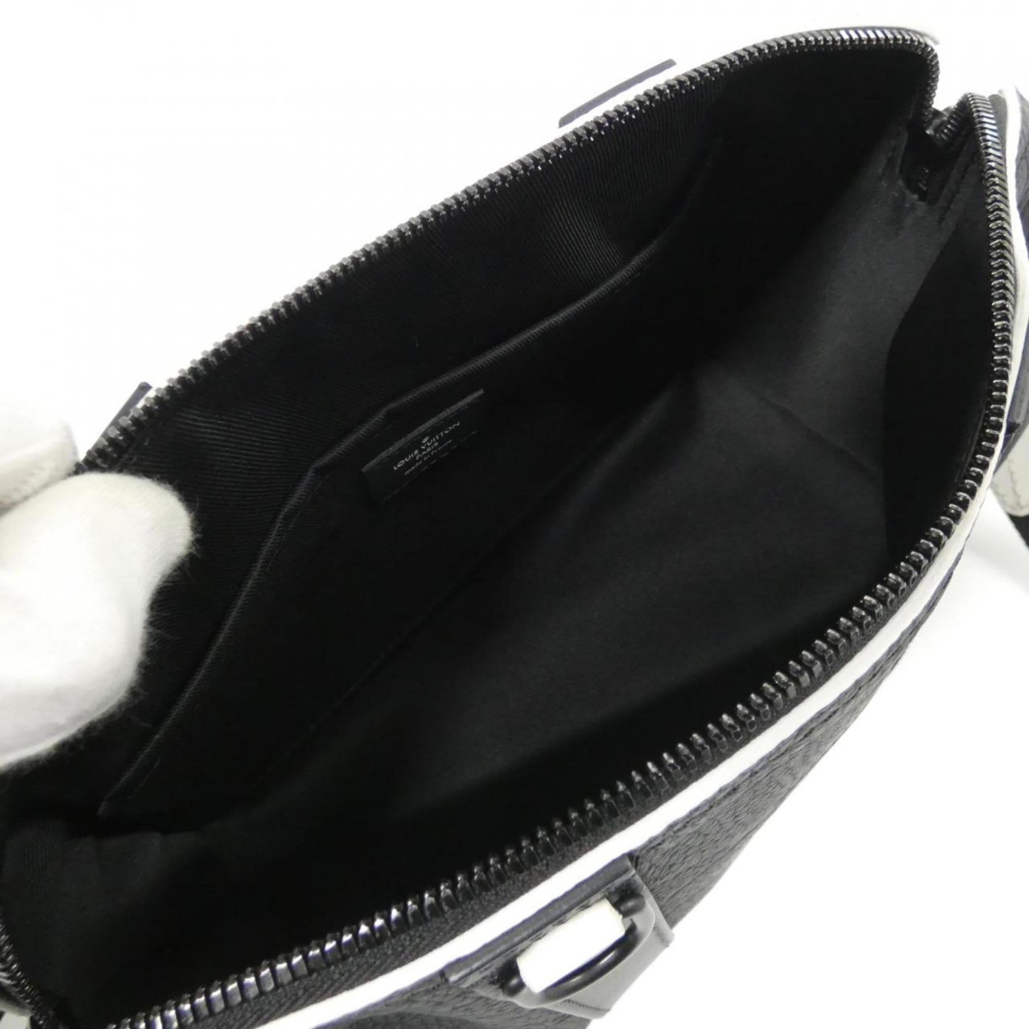 Louis Vuitton Black Leather Shoulder Bag (Pre-Owned)