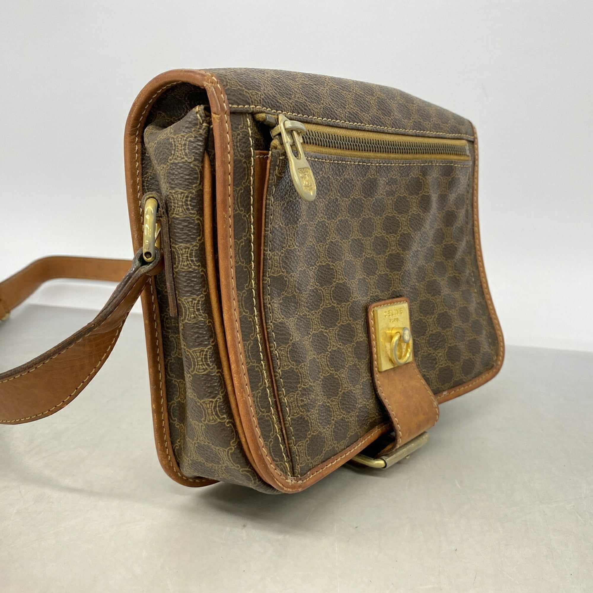 Celine Brown Pvc Shoulder Bag (Pre-Owned)