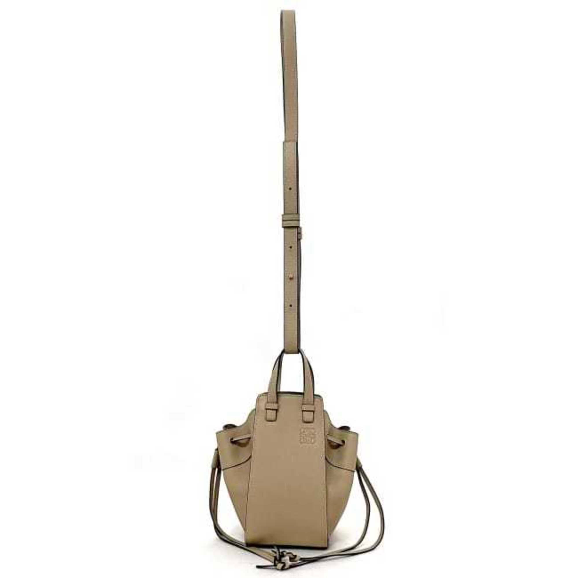 Loewe Hammock Beige Leather Handbag Shoulder Bag (Pre-Owned)