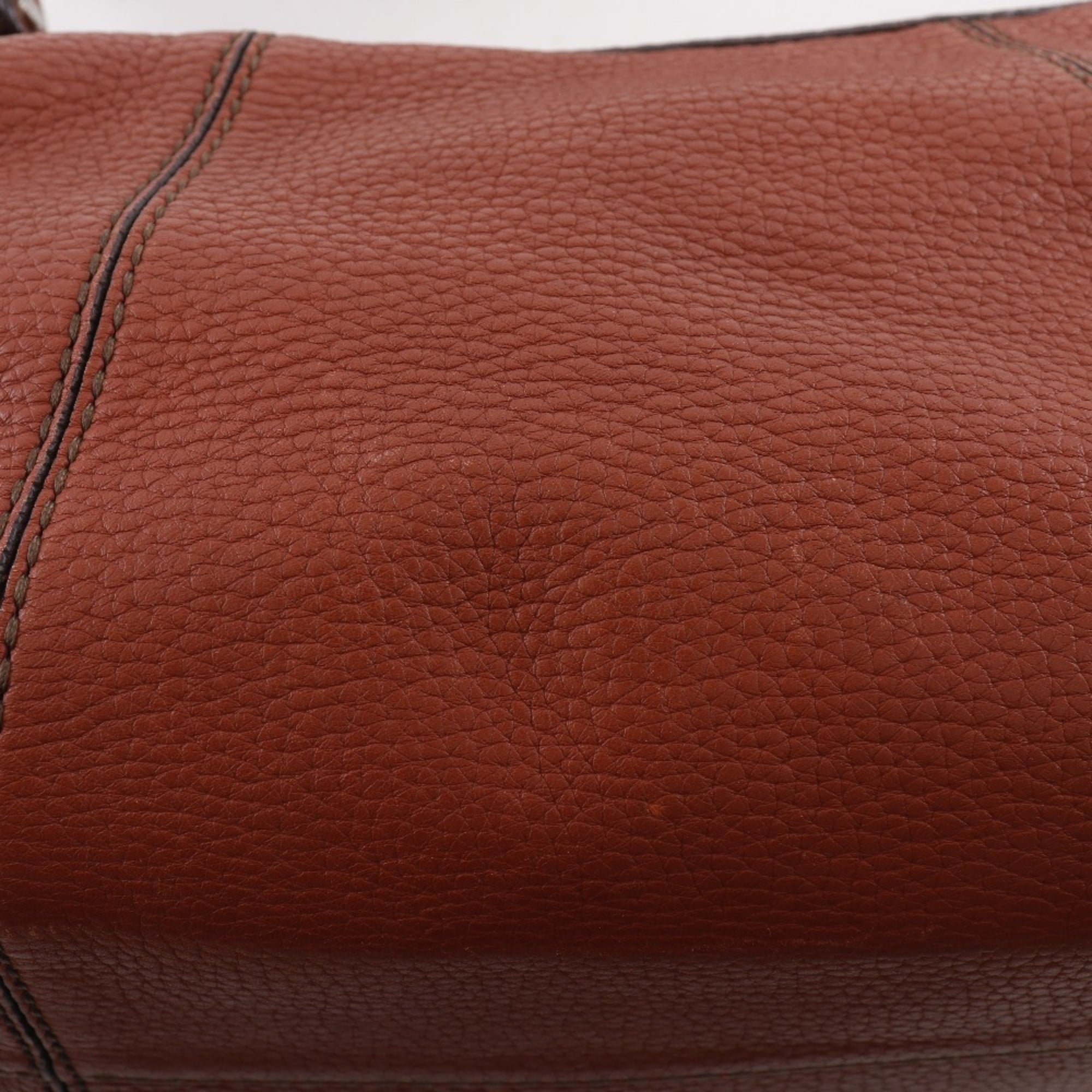 Tod's Brown Leather Shoulder Bag (Pre-Owned)