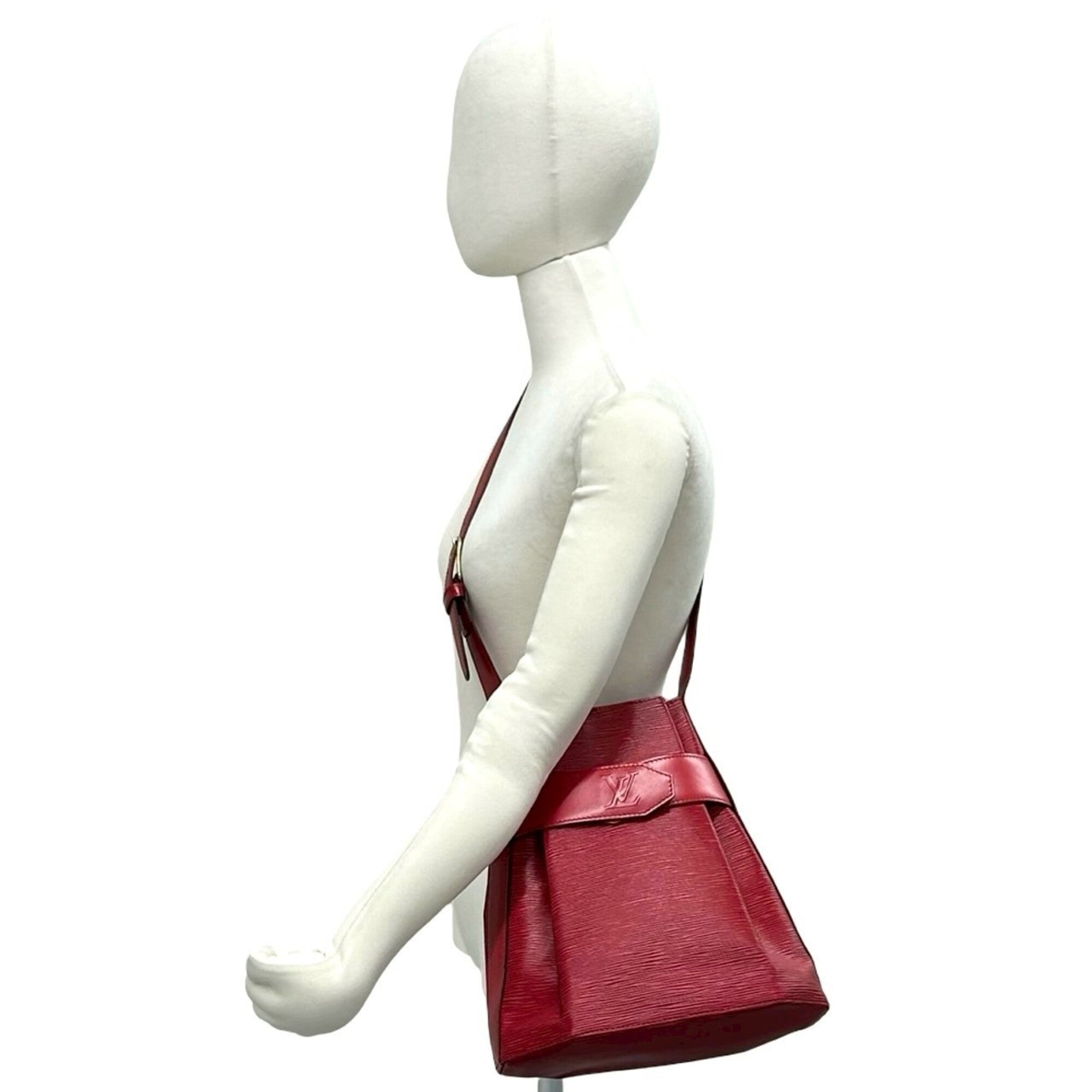 Louis Vuitton Red Color Leather Shoulder Bag (Pre-Owned)