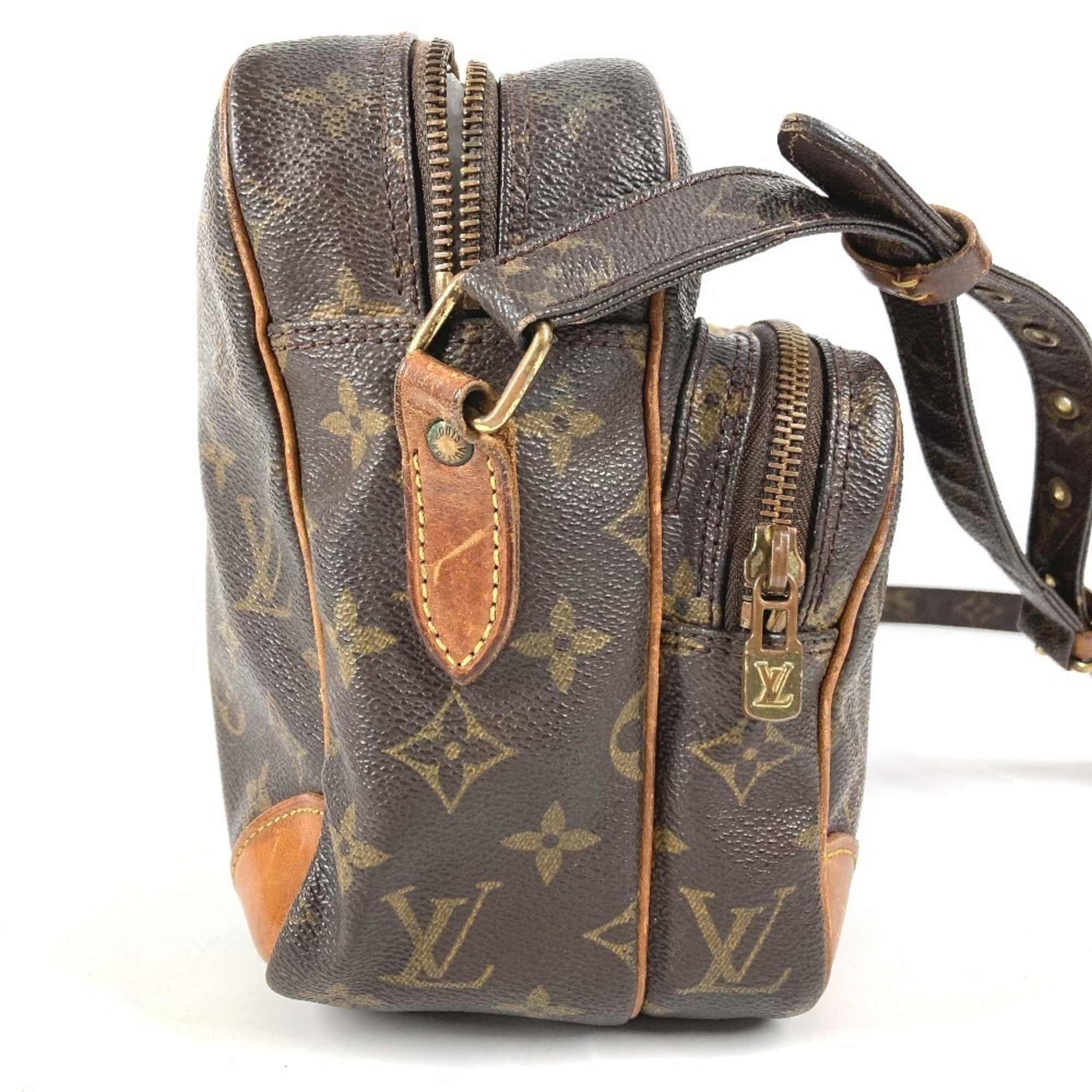 Louis Vuitton Brown Monogram Monogram Canvas Shoulder Bag (Pre-Owned)