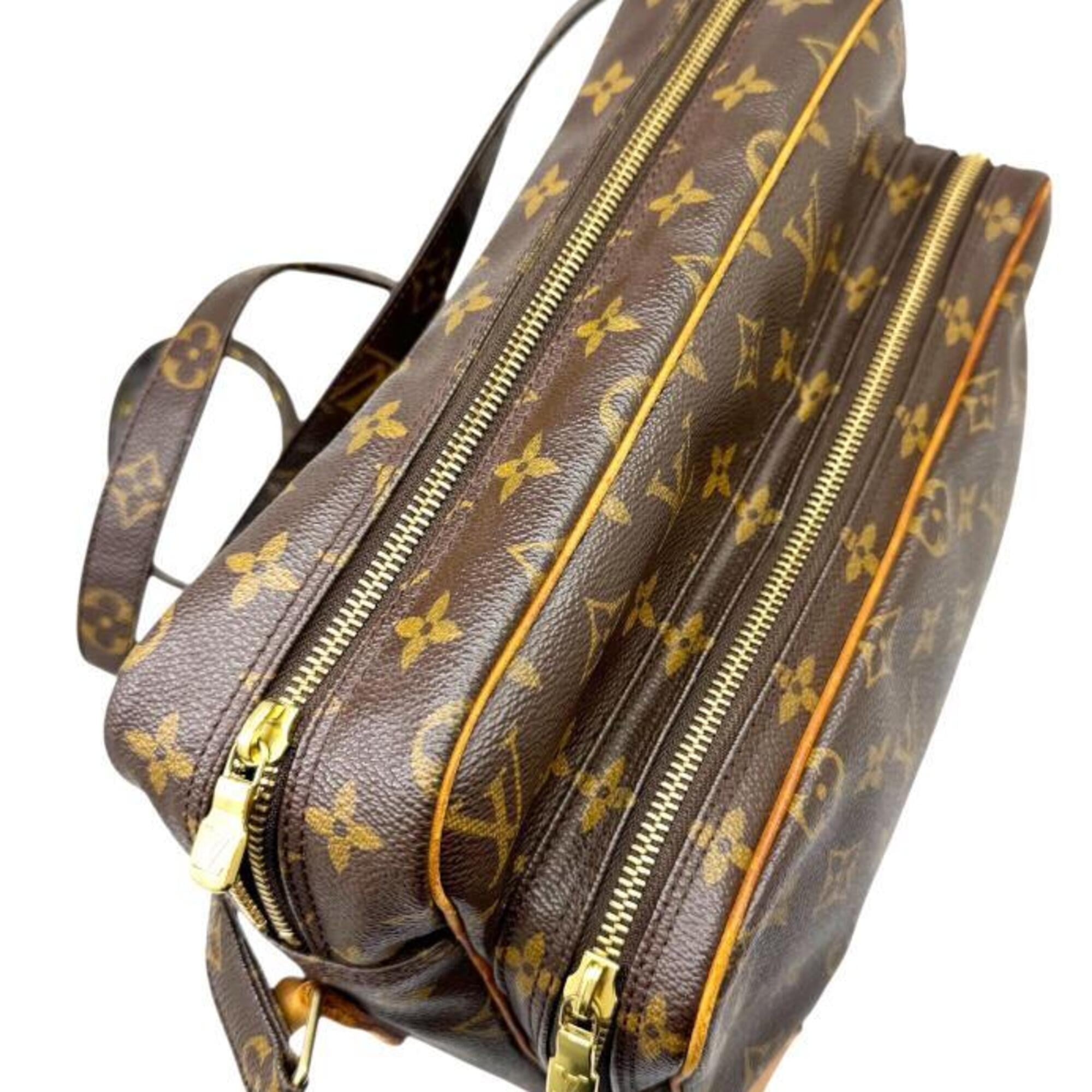 Louis Vuitton Brown Monogram Shoulder Bag (Pre-Owned)
