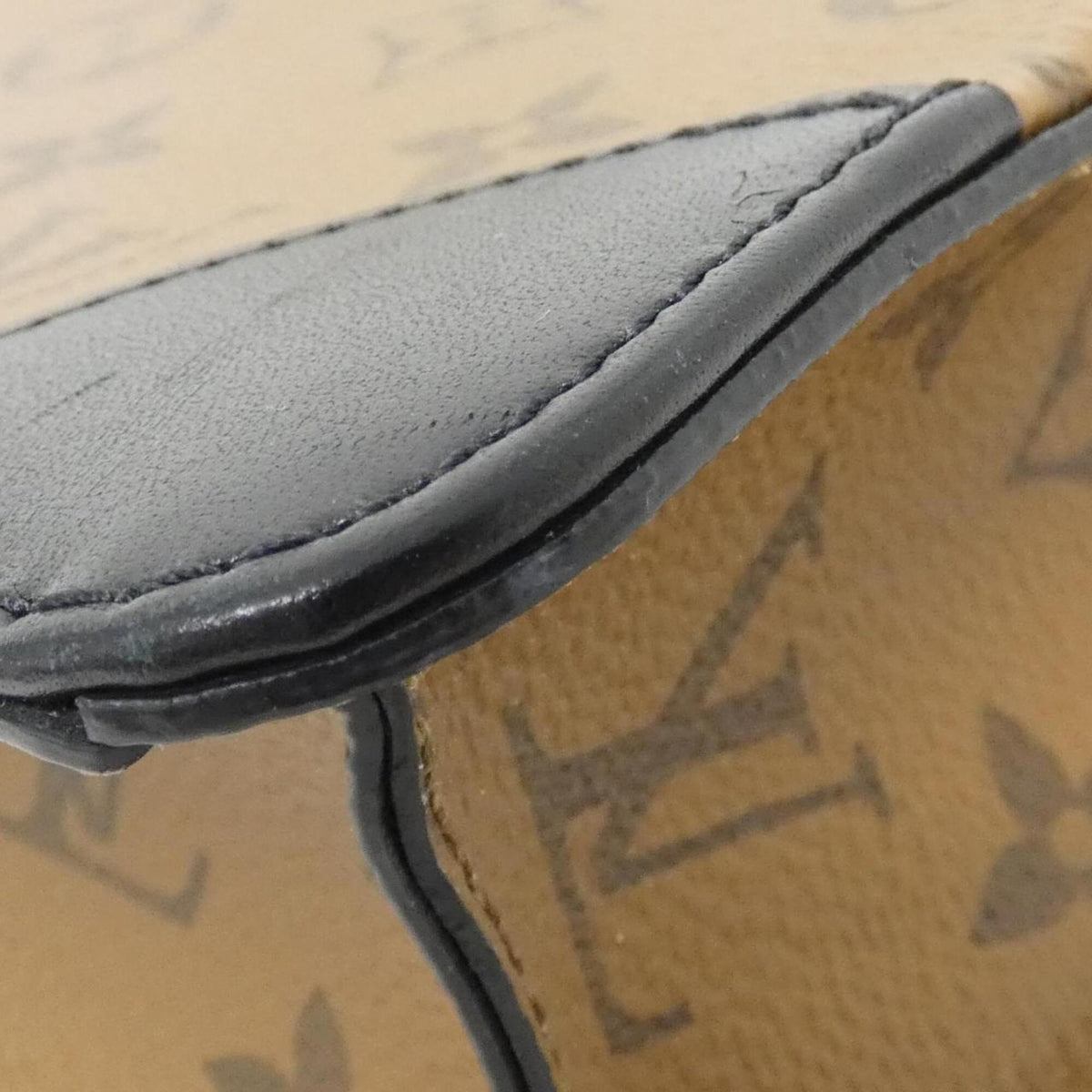 Louis Vuitton Monogram Reverse Marron Monogram Reverse Monogram Reverse Handbag (Pre-Owned)