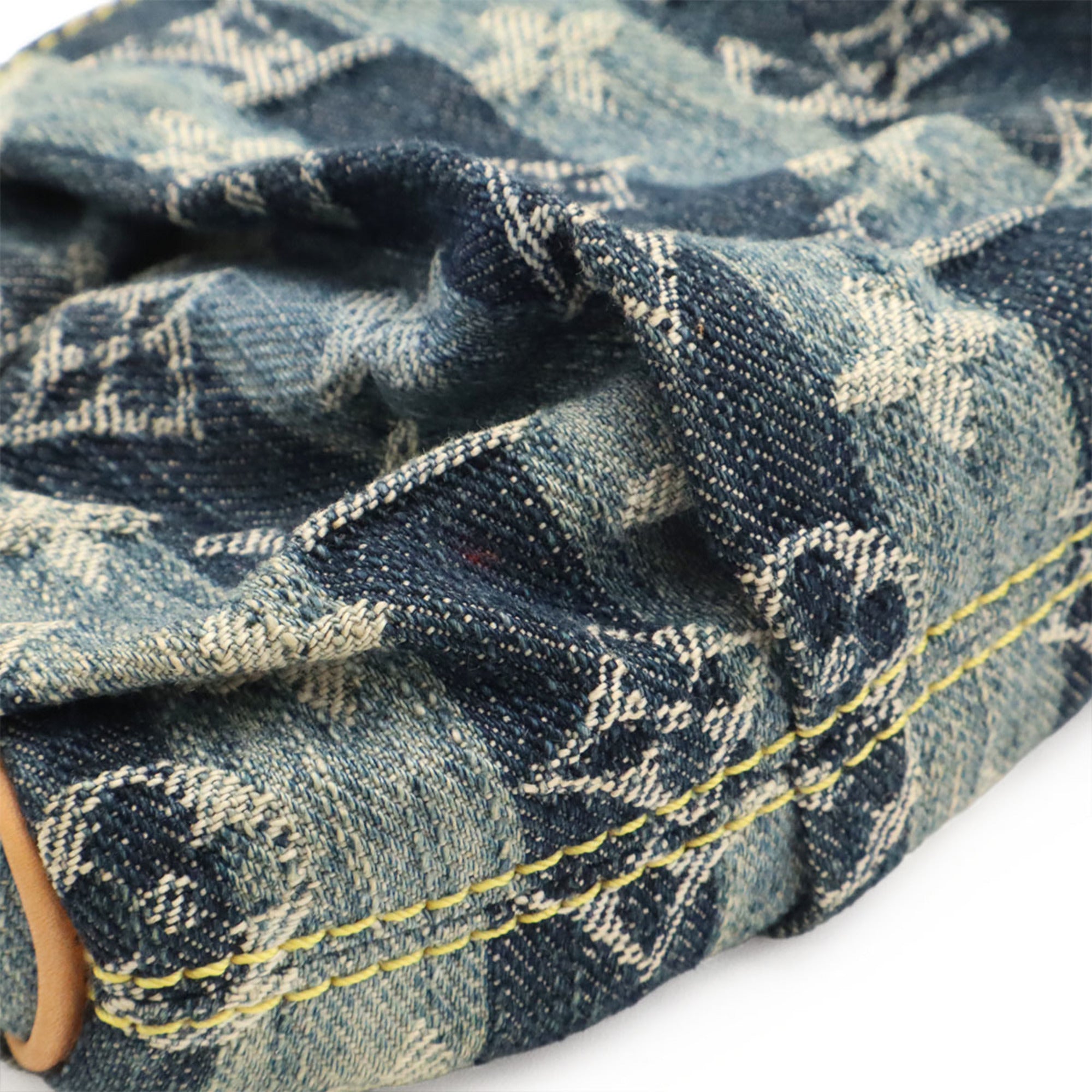 Louis Vuitton Blue Monogram Monogram Denim Handbag Pouch (Pre-Owned)
