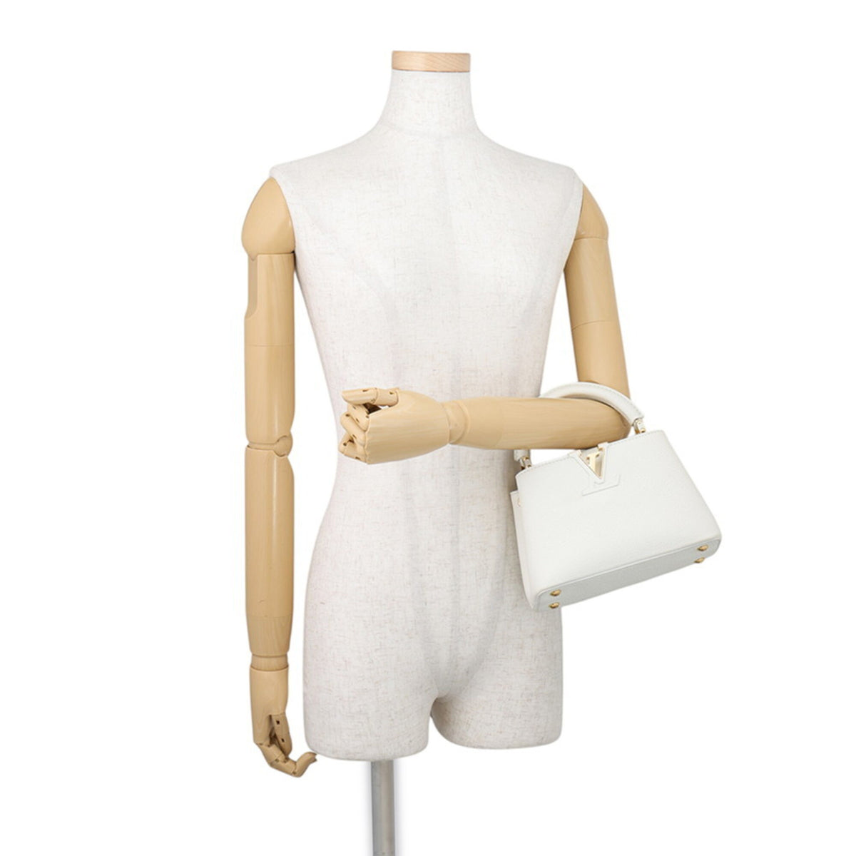 Louis Vuitton White Leather Handbag Shoulder Bag (Pre-Owned)