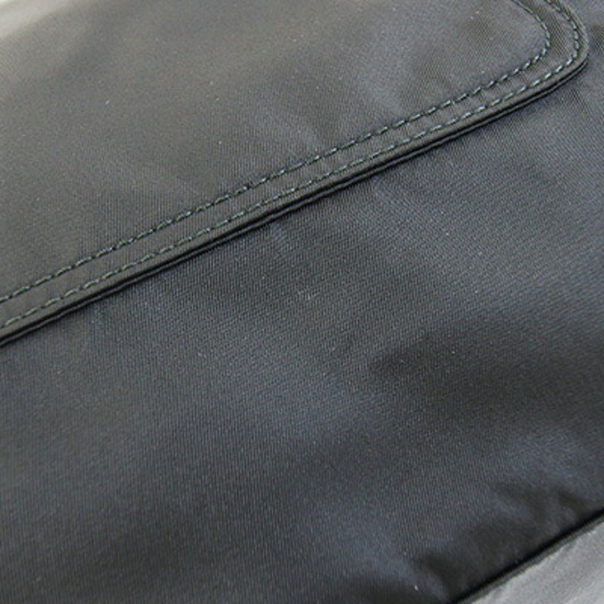 Prada Black Nylon Tote Bag (Pre-Owned)