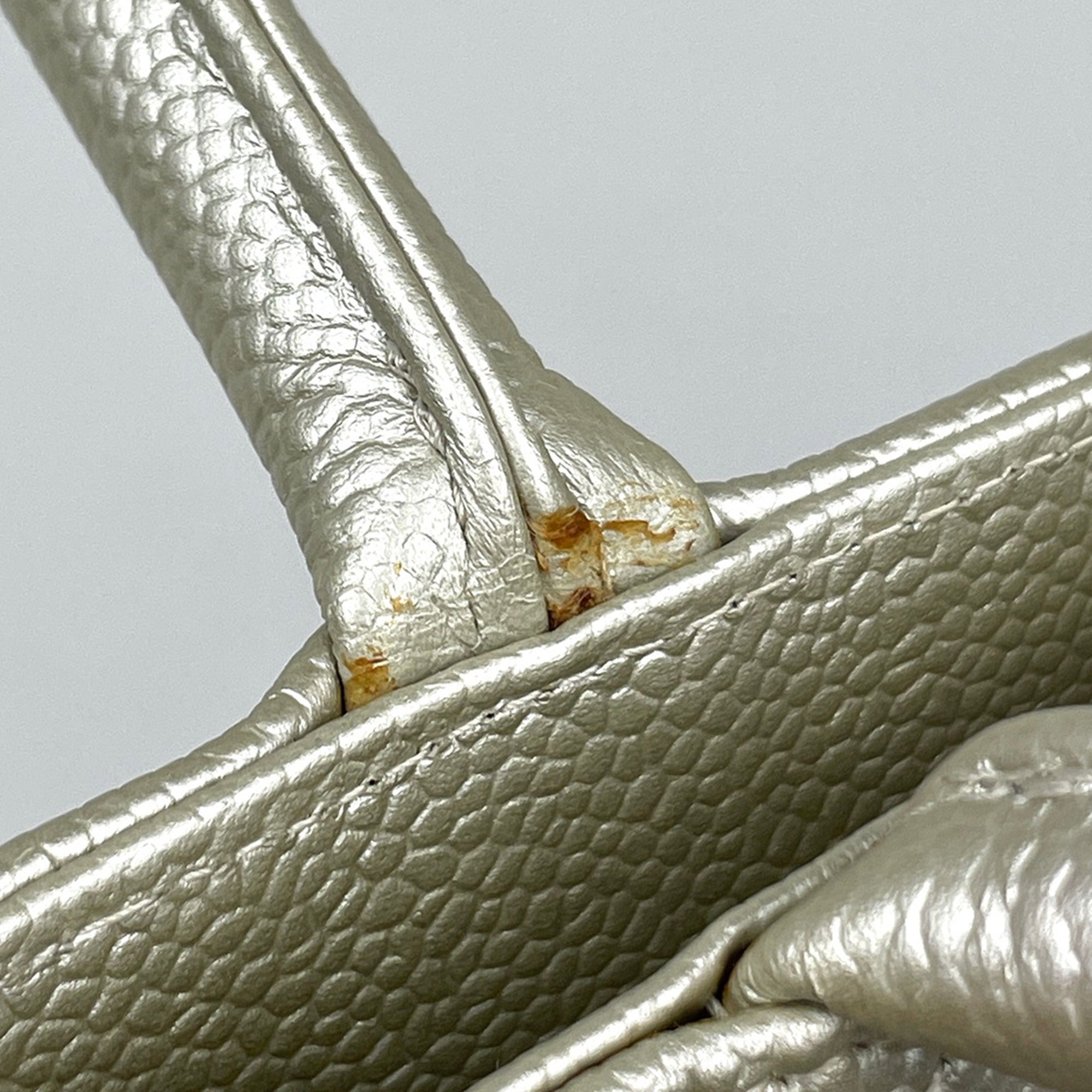 Chanel Silver Grained Calfskin Handbag Tote Bag (Pre-Owned)