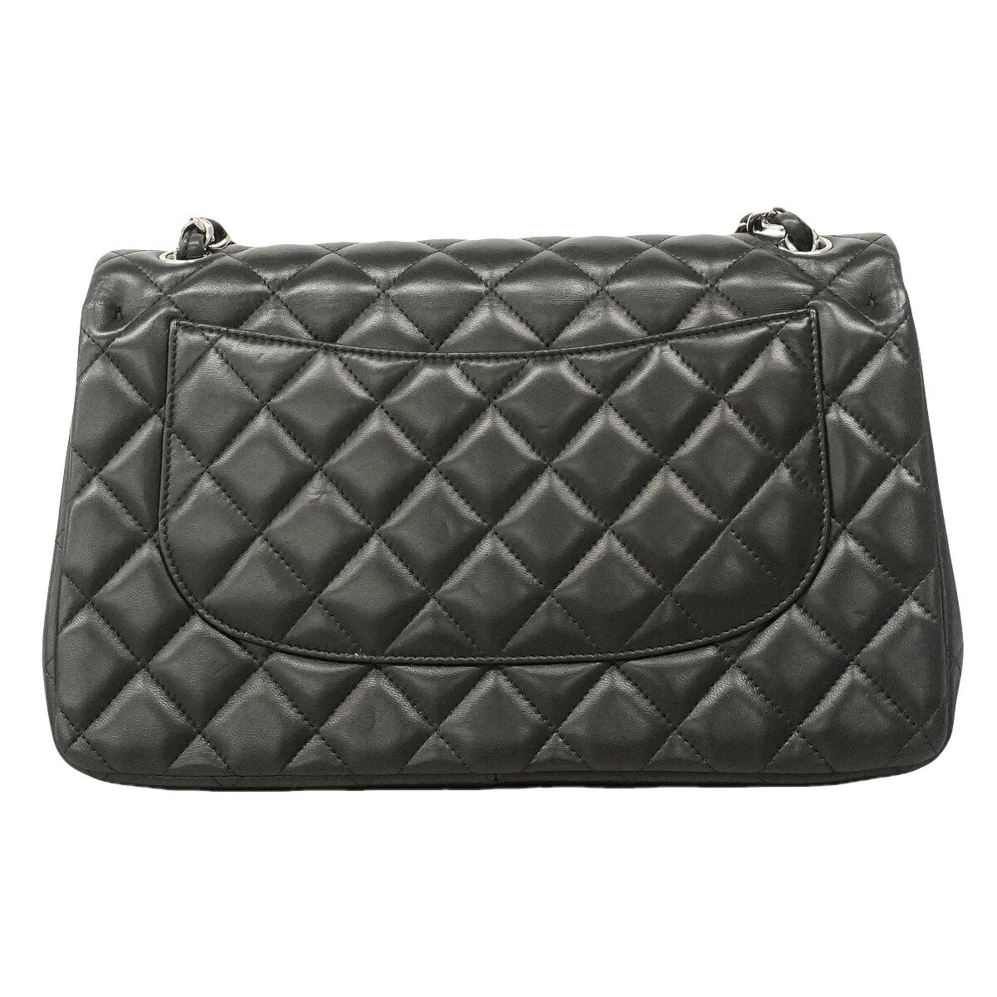 Chanel Black Leather Shoulder Bag (Pre-Owned)