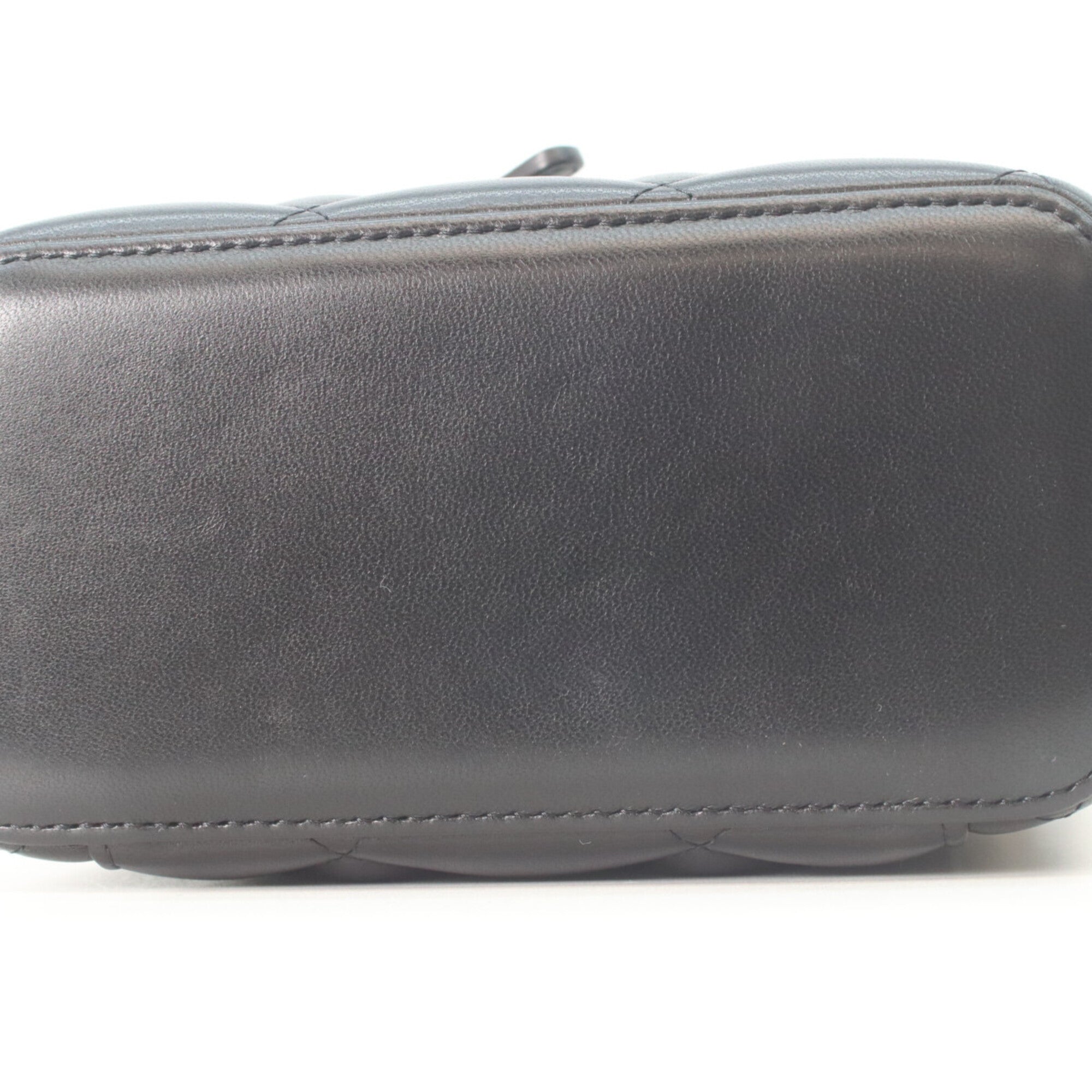 Chanel Black Leather Shoulder Bag (Pre-Owned)