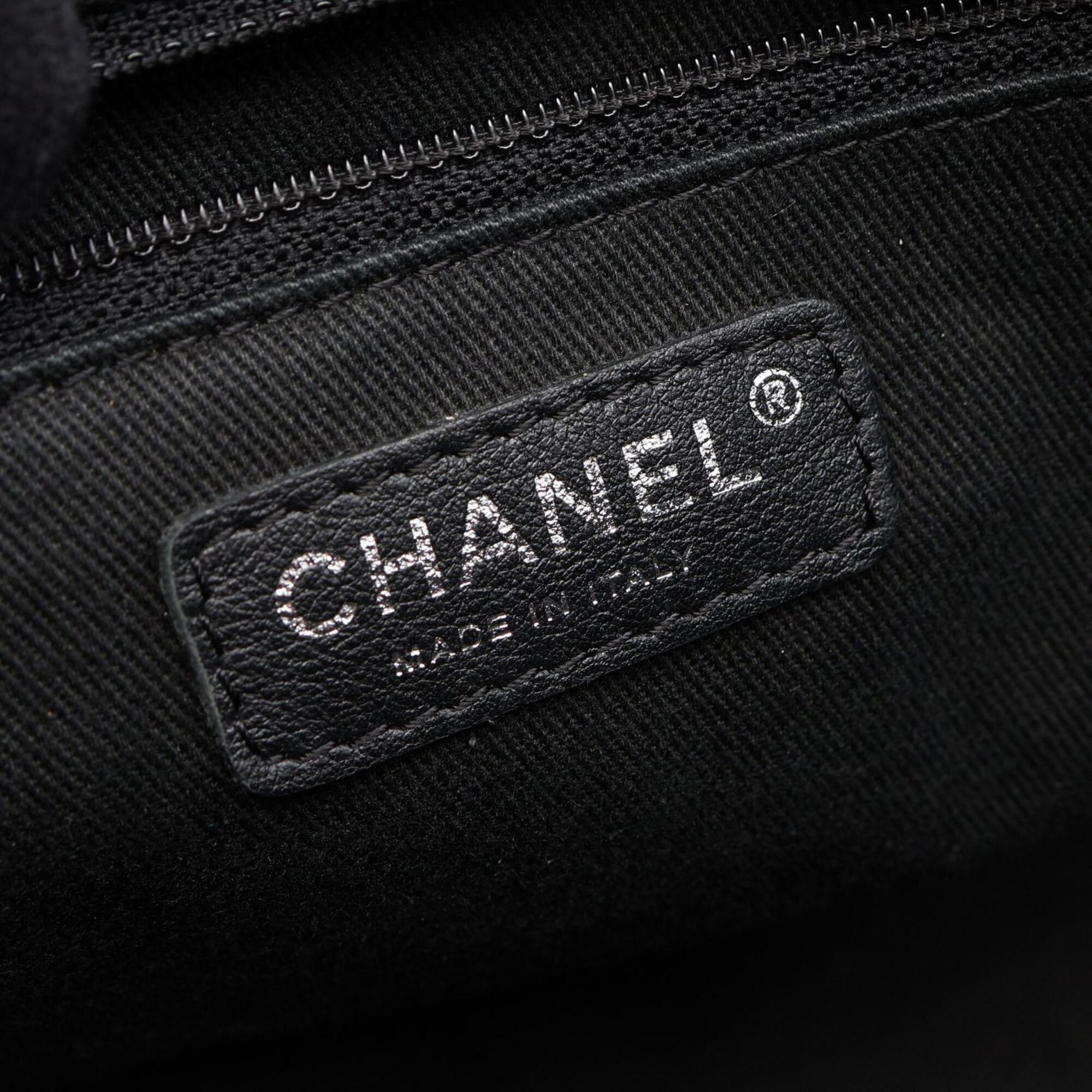 Chanel Black Nylon Leather Handbag Tote Bag (Pre-Owned)