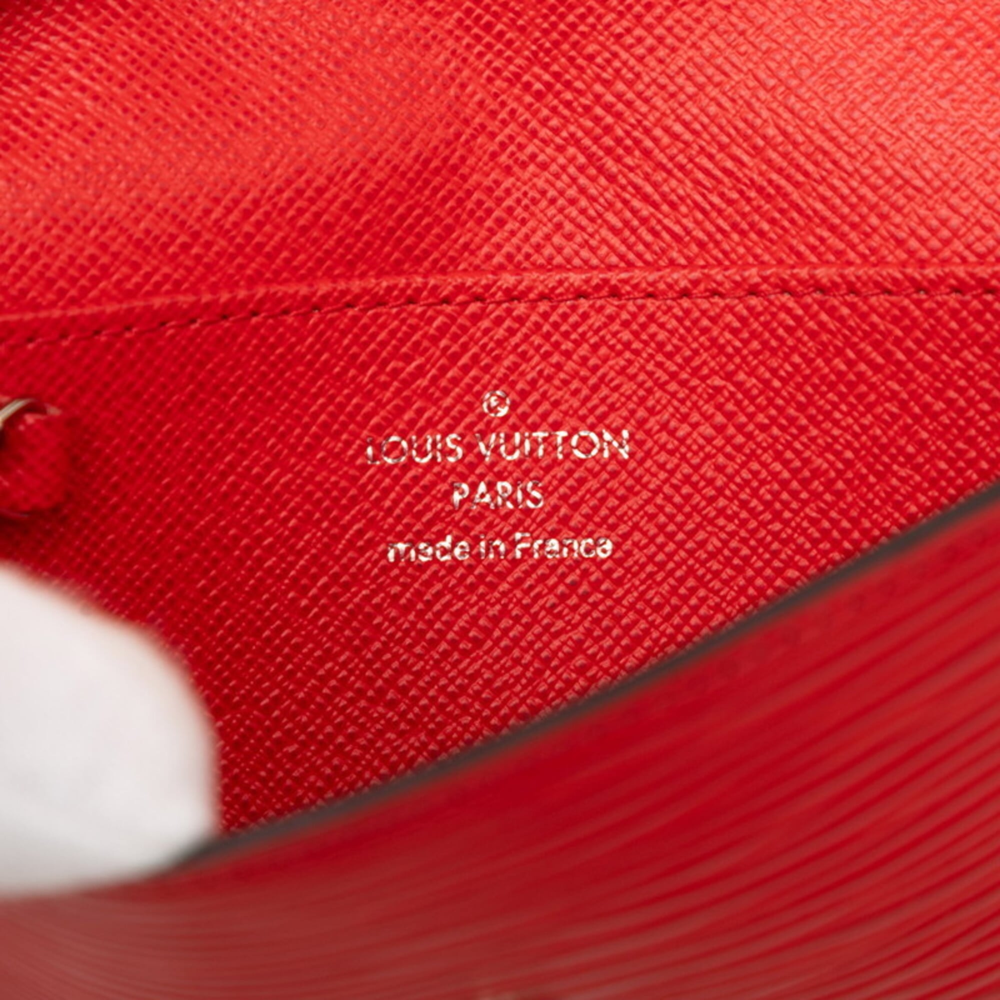 Louis Vuitton Red Color Leather Coin Purse/Coin Case (Pre-Owned)