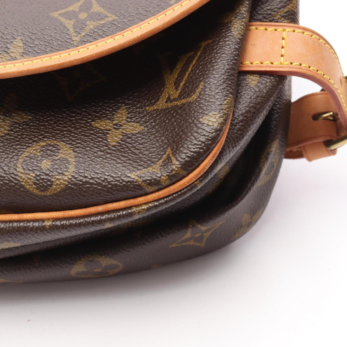 Louis Vuitton Brown Coated Canvas Leather Handbag Shoulder Bag (Pre-Owned)