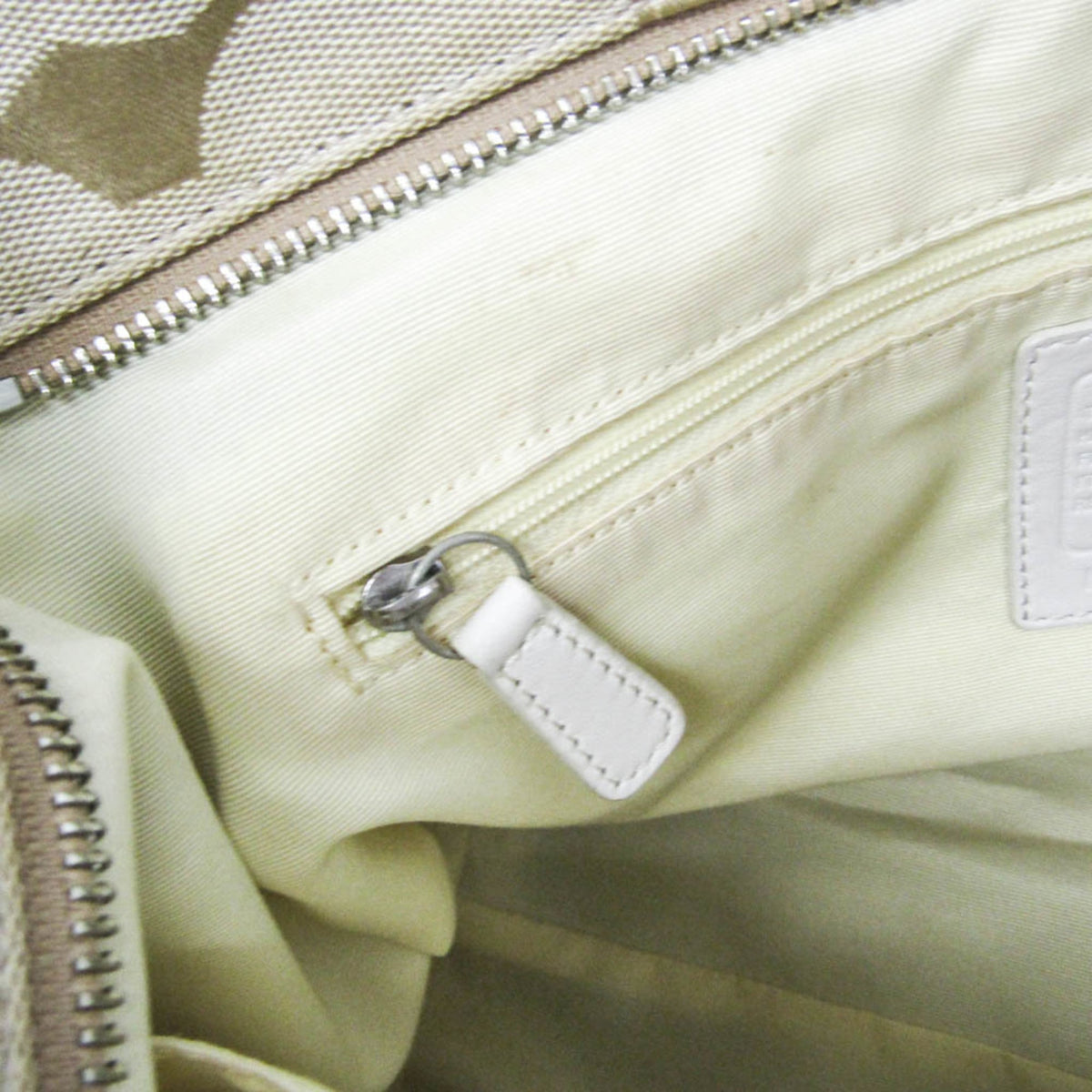 Coach Signature Light Beige Canvas Leather Shoulder Bag (Pre-Owned)