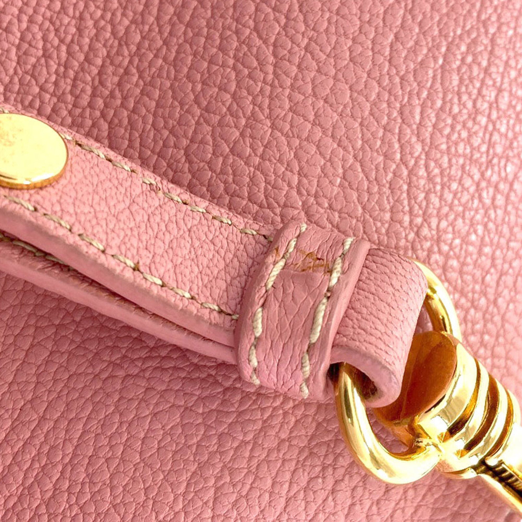 Miu Miu Pink Leather Handbag (Pre-Owned)